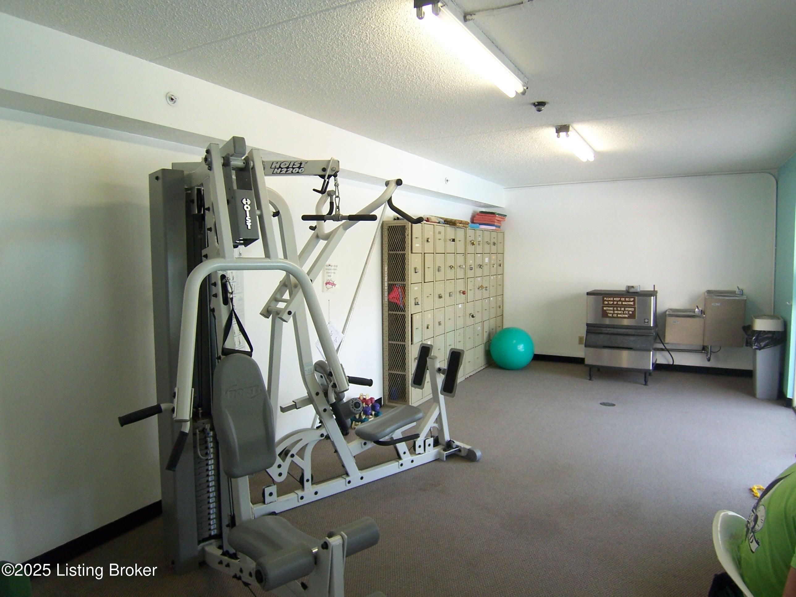 5100 Us Highway 42 APT 911