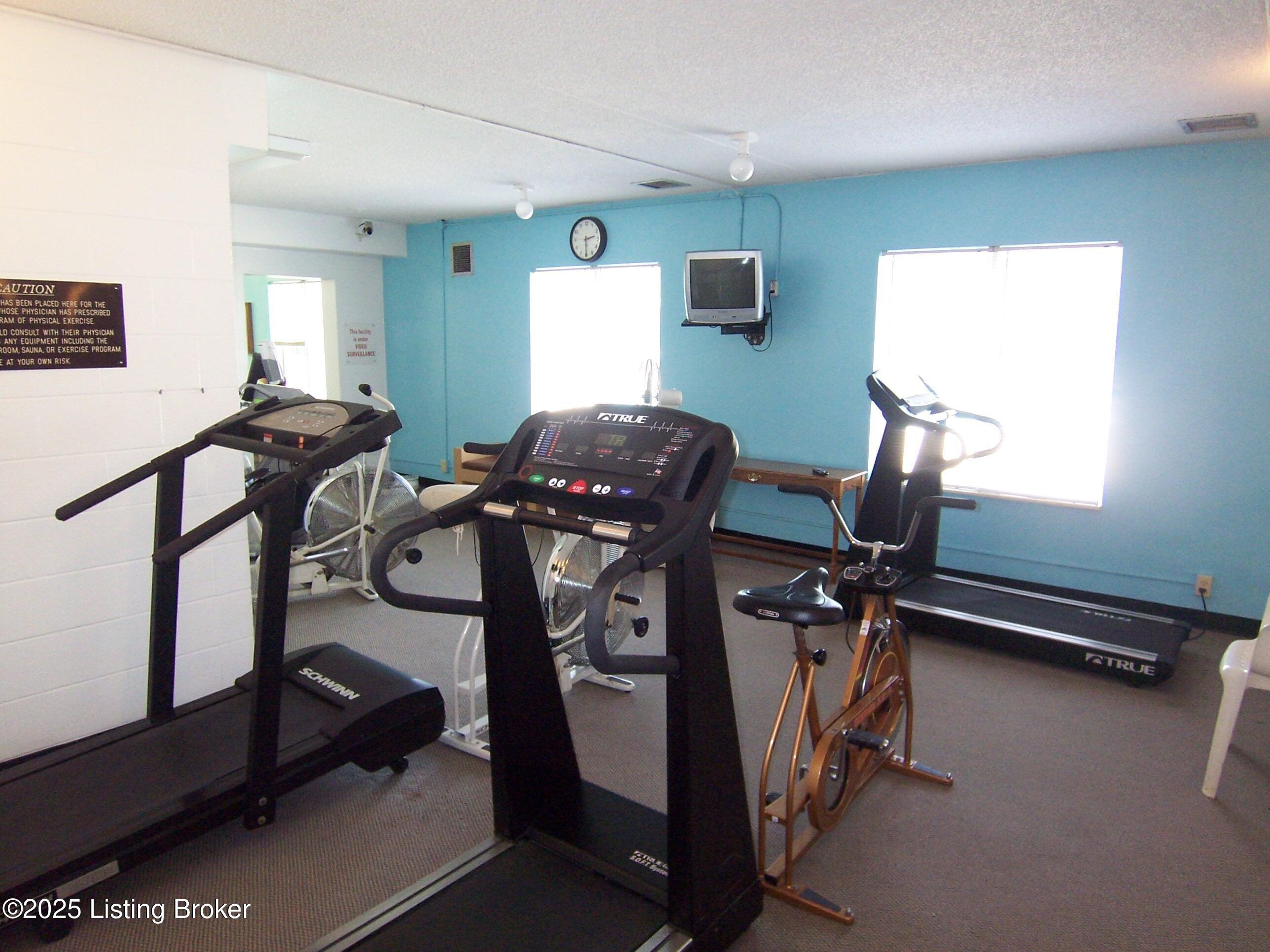 5100 Us Highway 42 APT 911