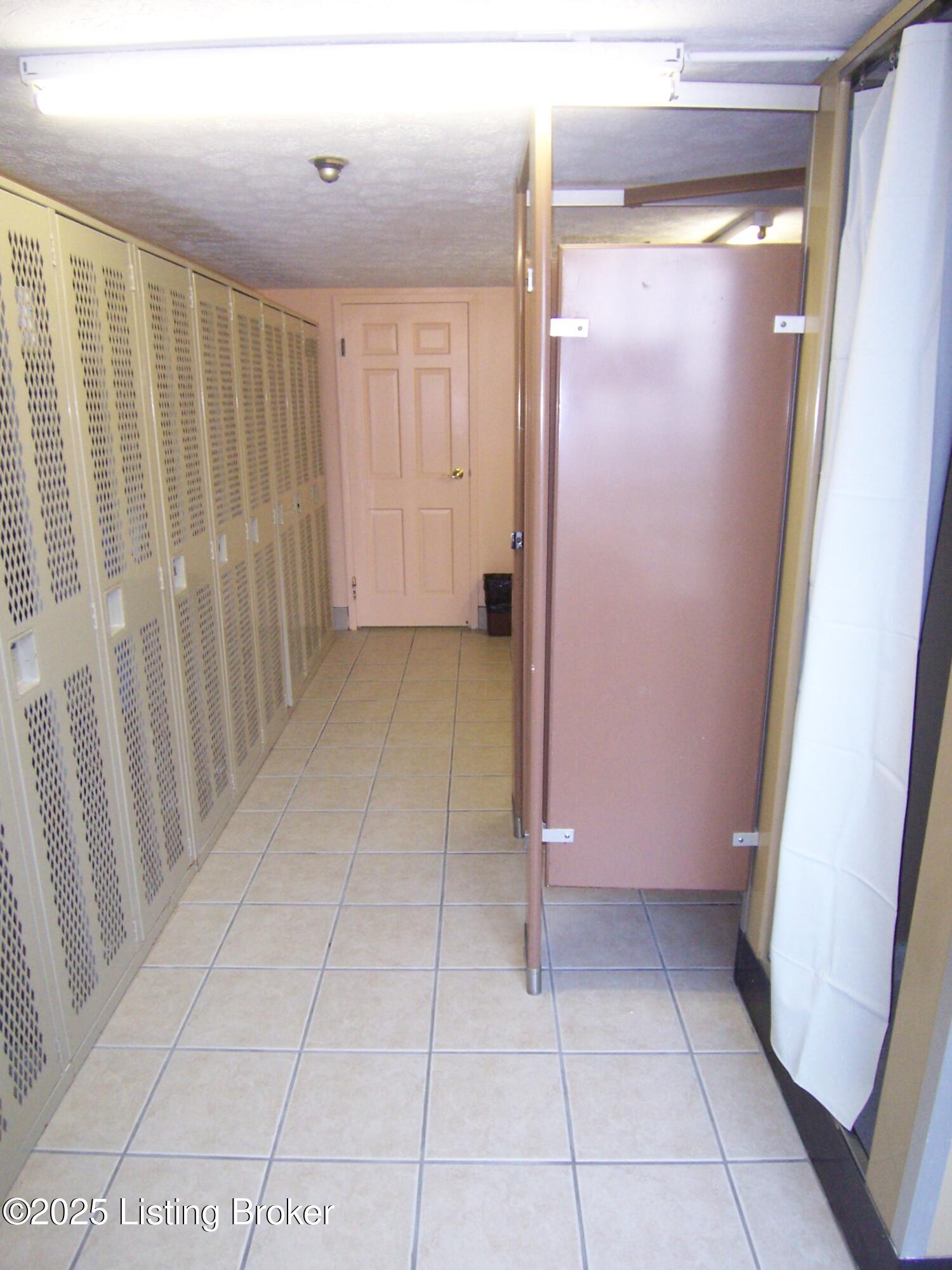5100 Us Highway 42 APT 911