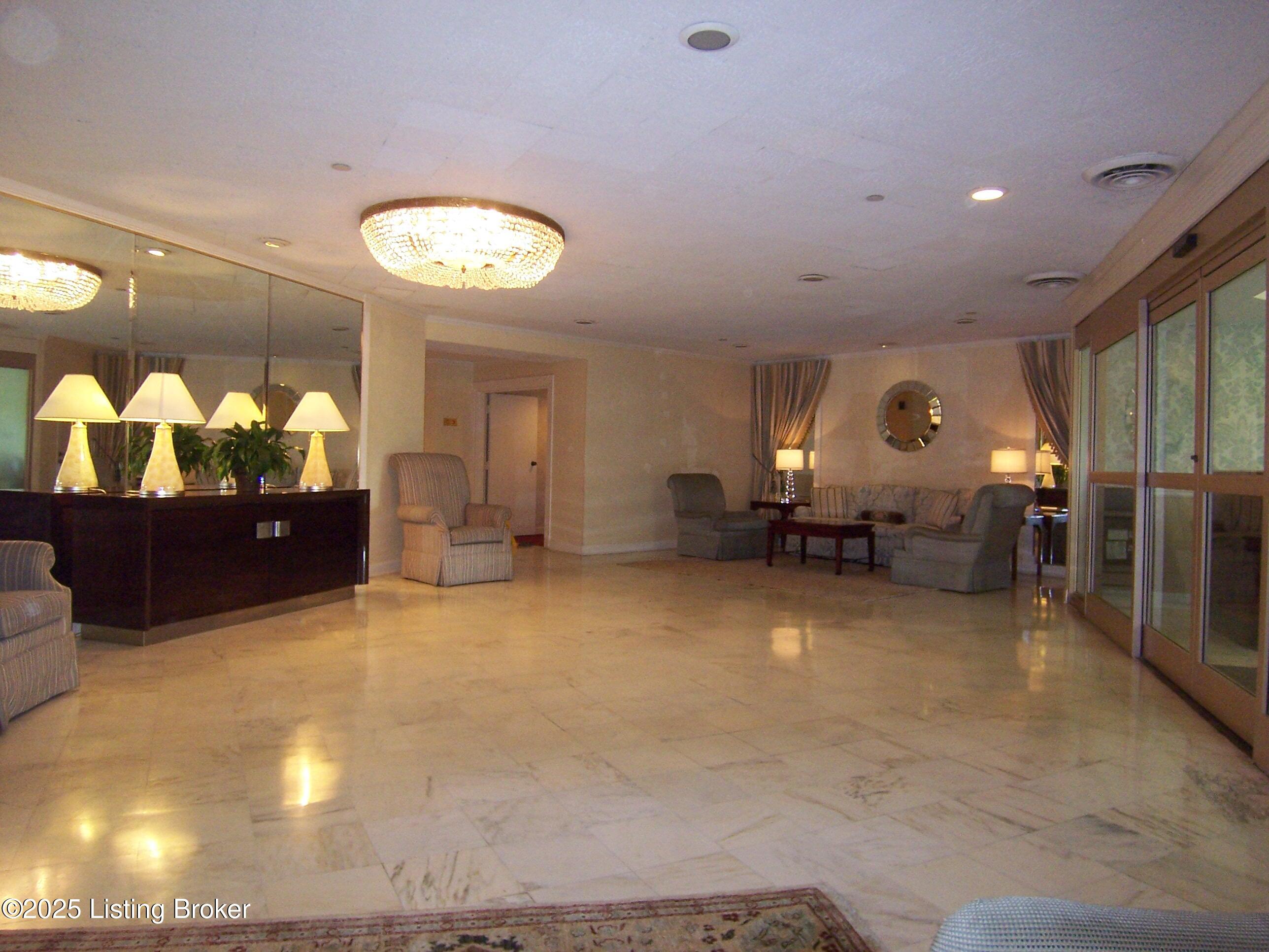 5100 Us Highway 42 APT 911