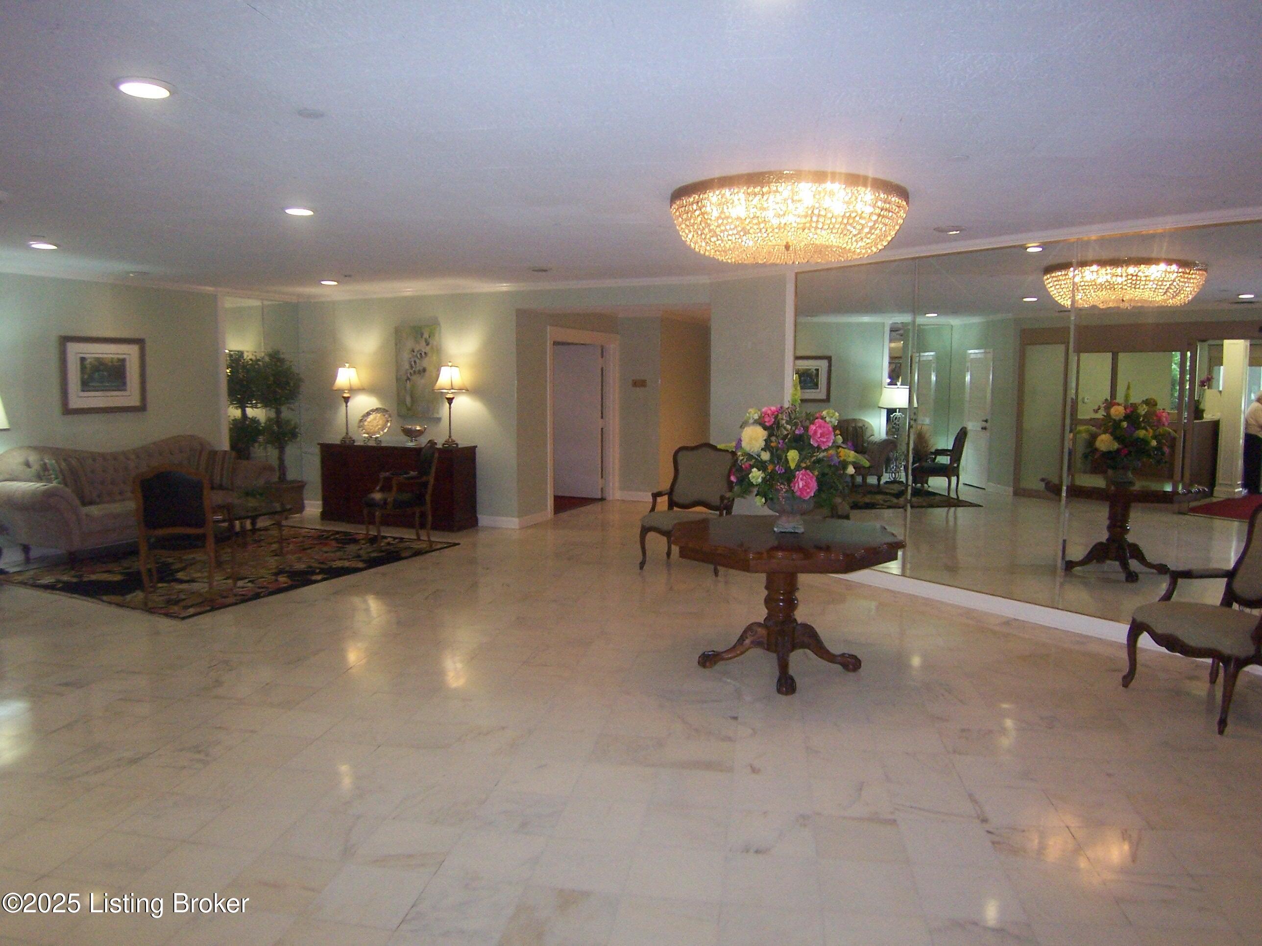 5100 Us Highway 42 APT 911