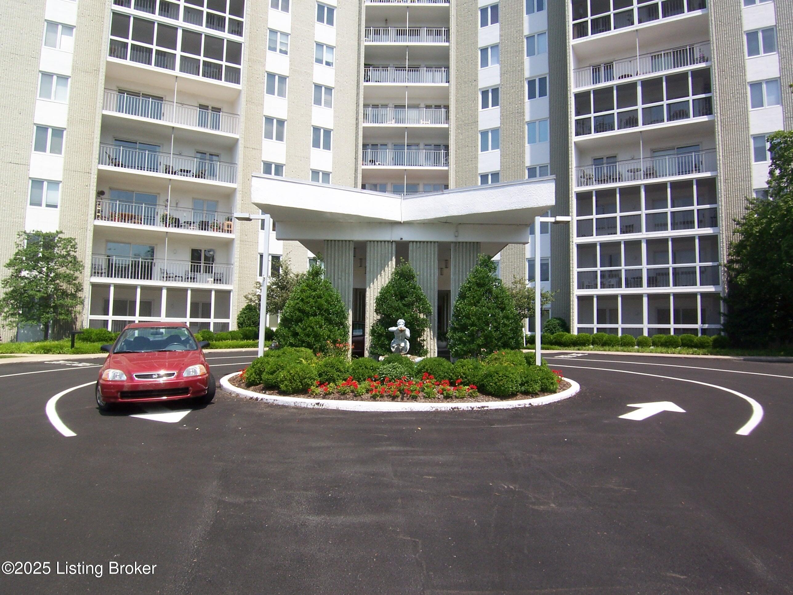 5100 Us Highway 42 APT 911