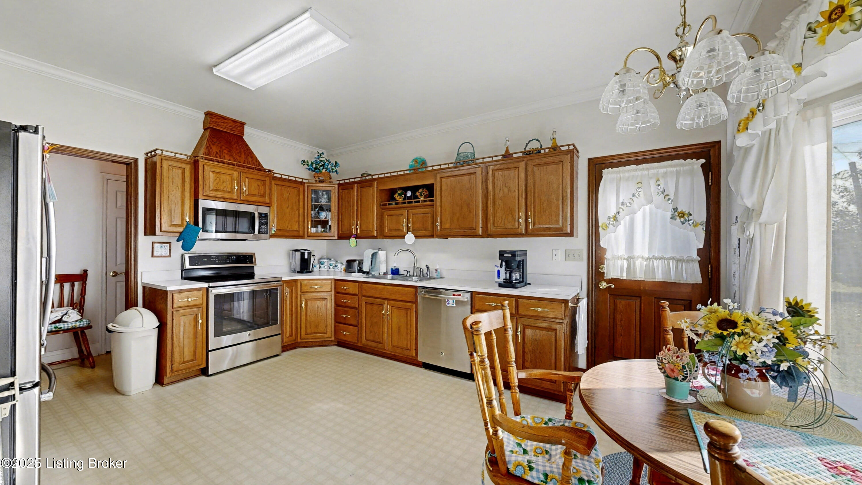 9106 Old Bardstown Rd