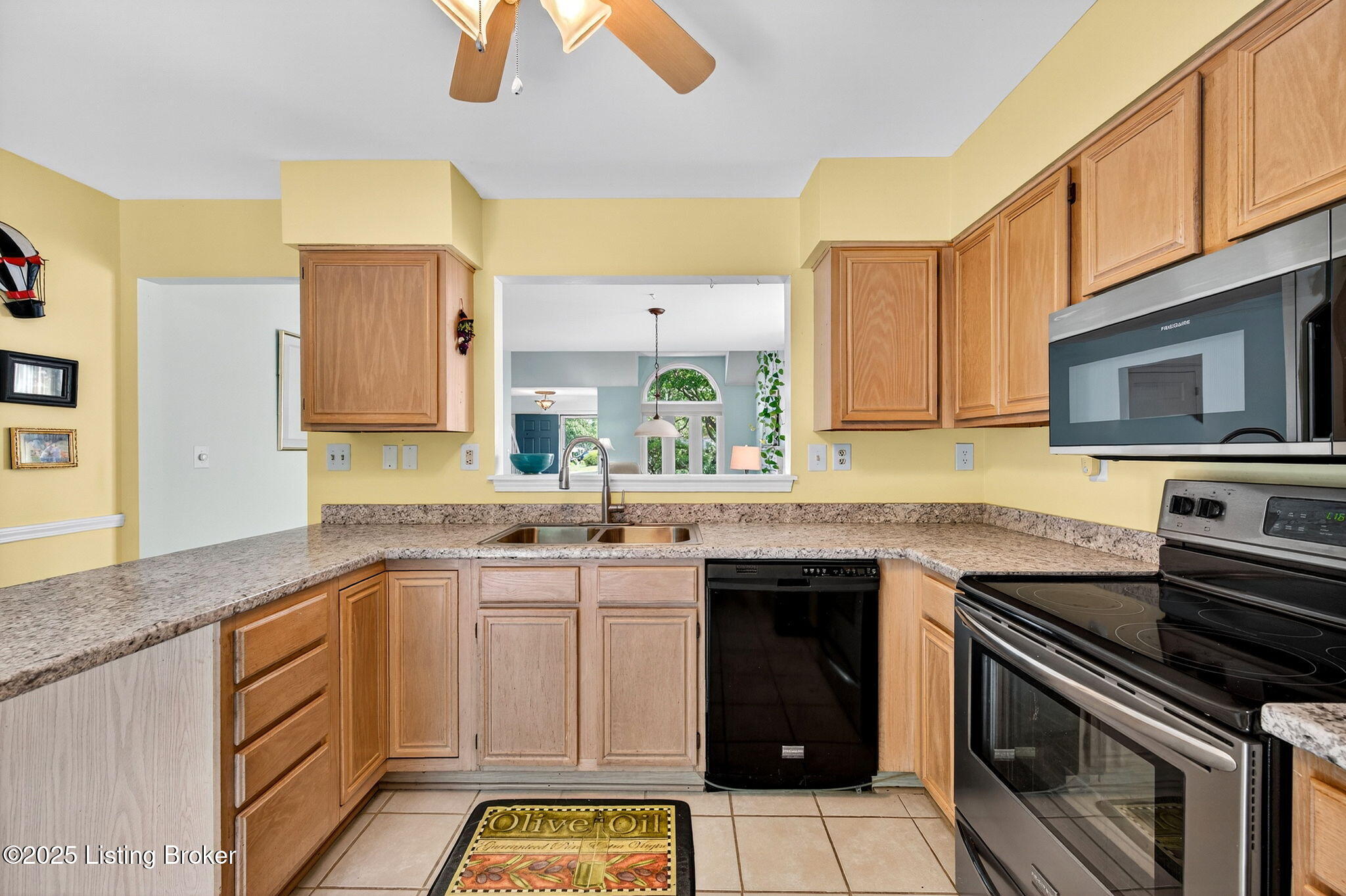 10521 Bay Pointe Ct