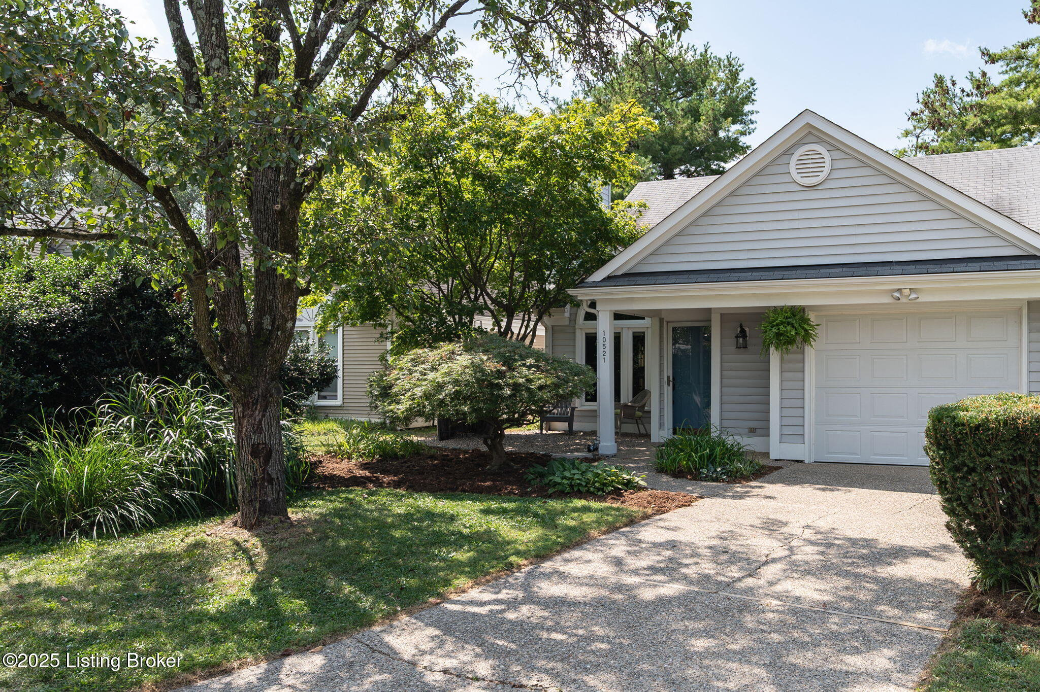 10521 Bay Pointe Ct
