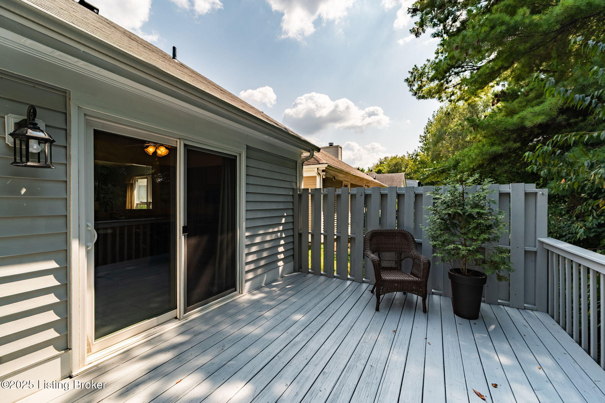 10521 Bay Pointe Ct