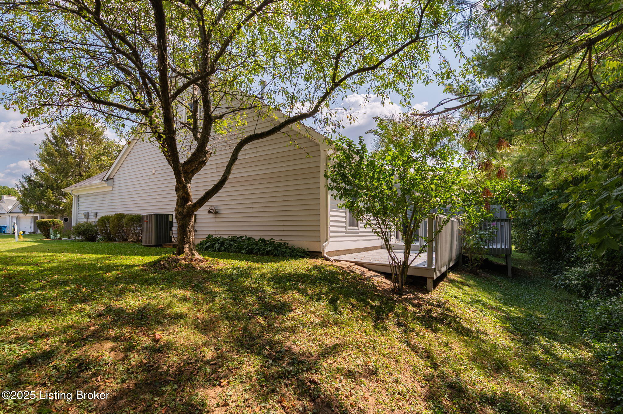 10521 Bay Pointe Ct