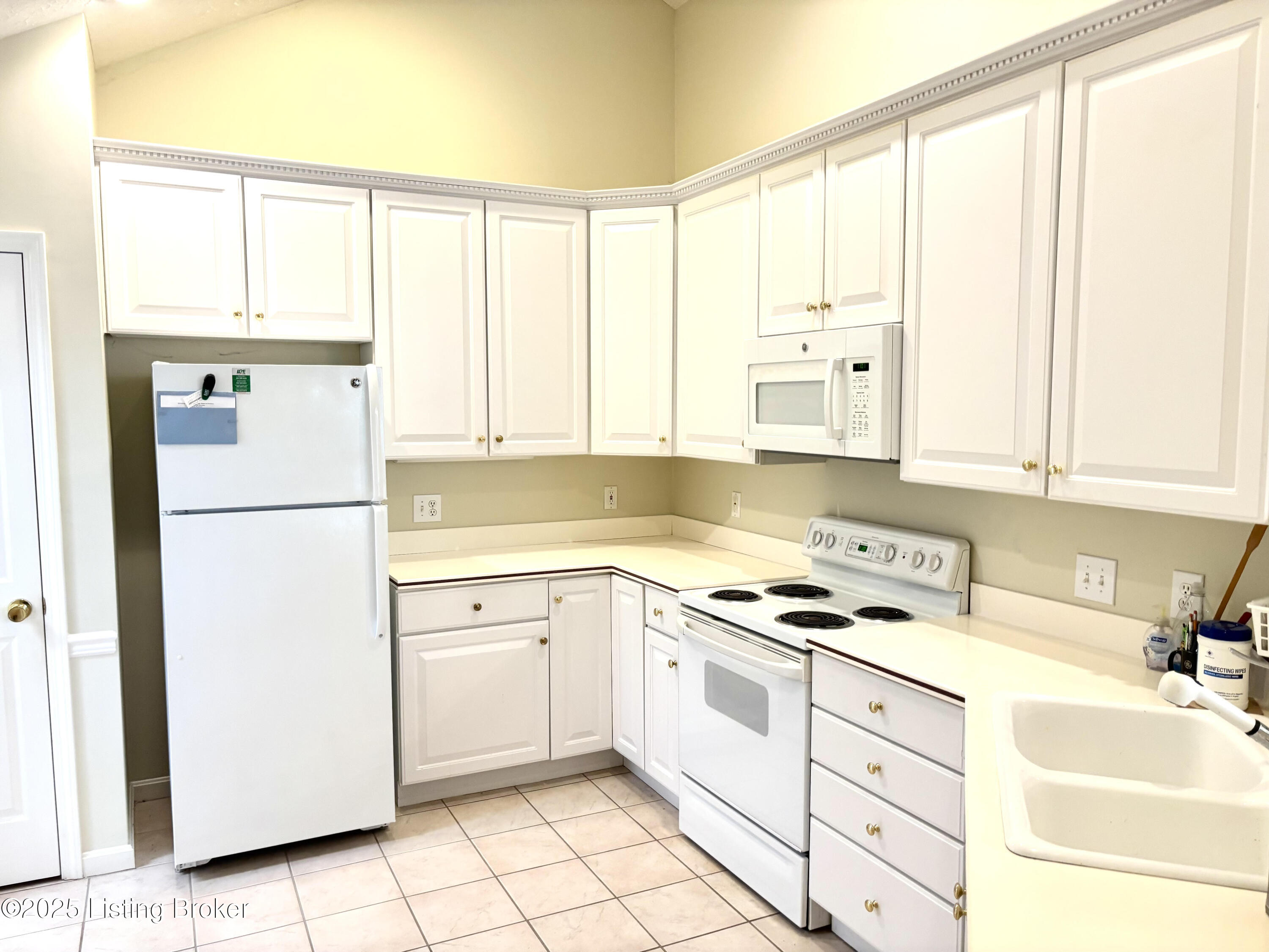 11804 Big Horn Pl