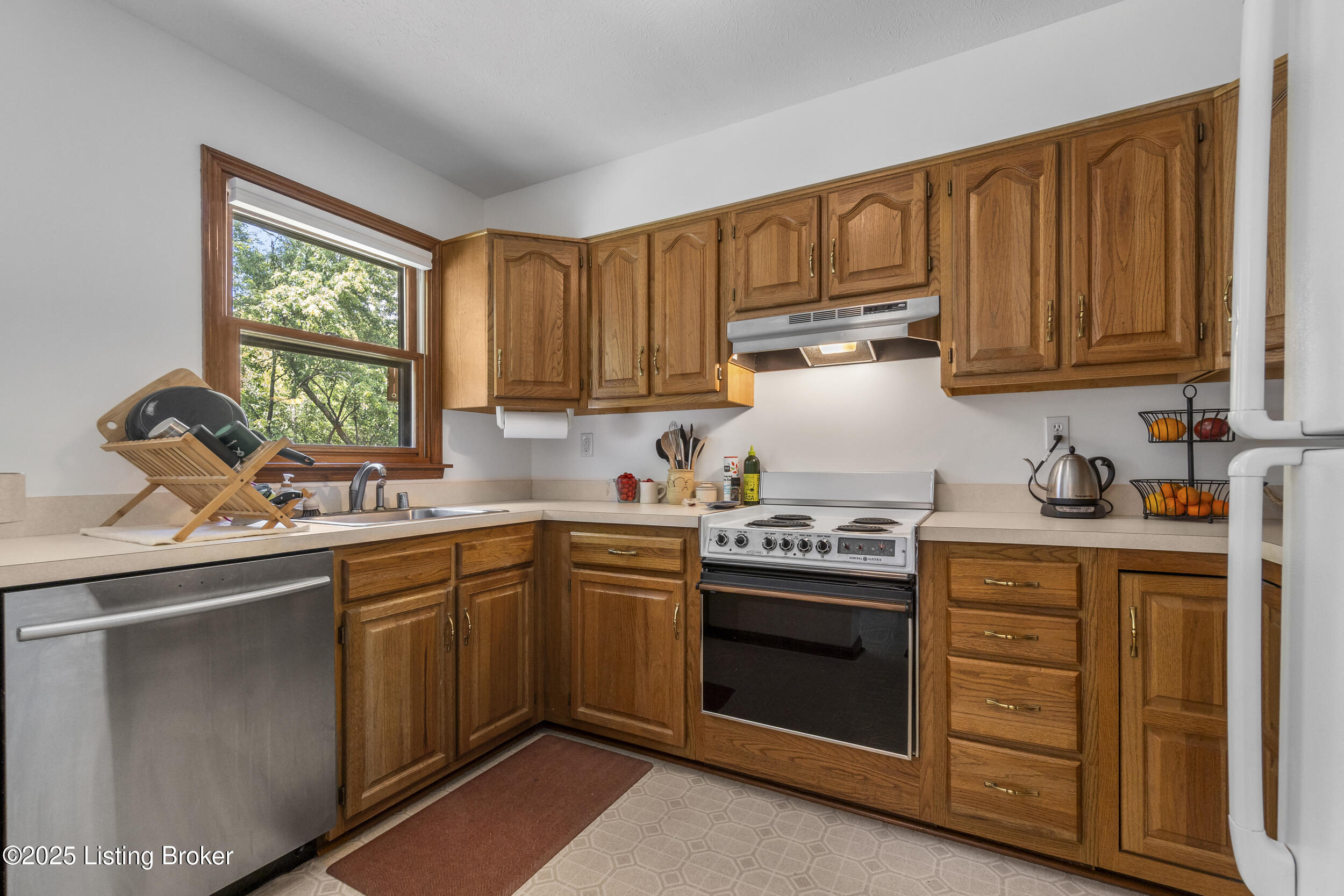3904 Bonifay Ct