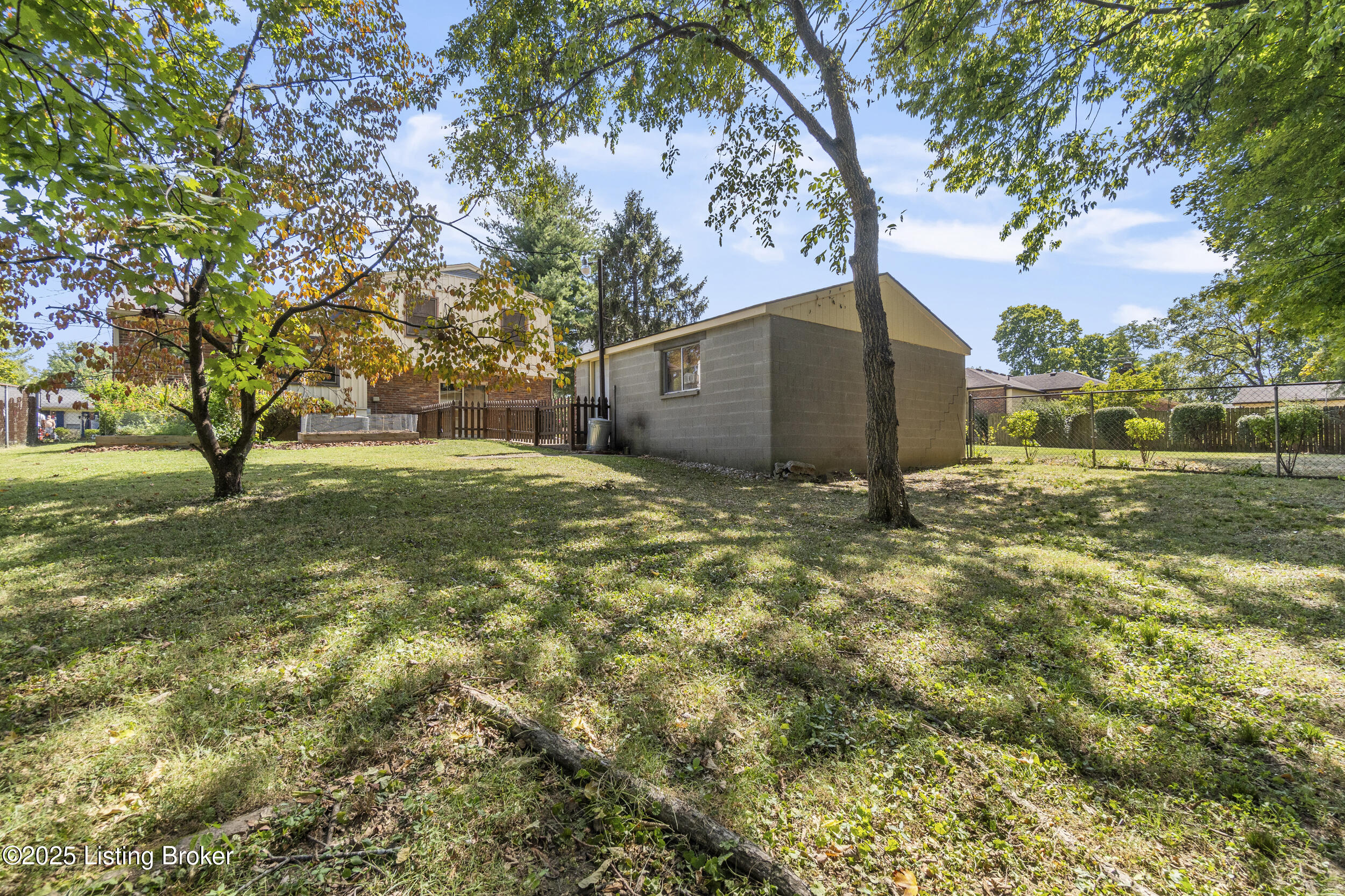 3904 Bonifay Ct