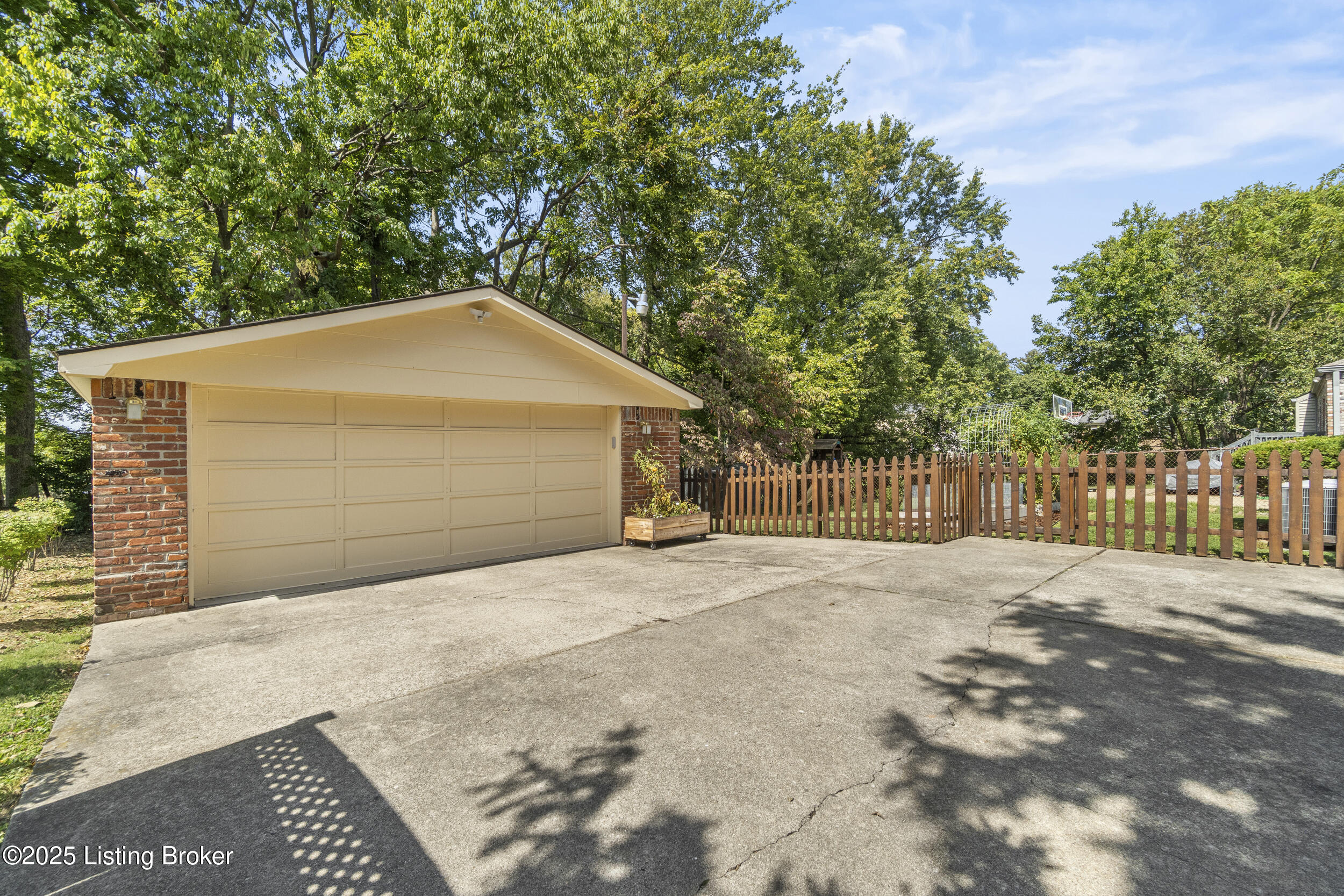 3904 Bonifay Ct