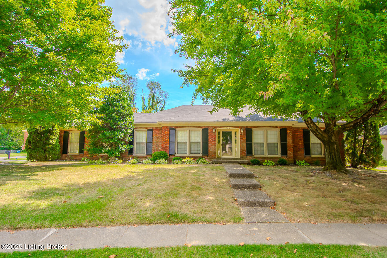 11802 Robindale Rd