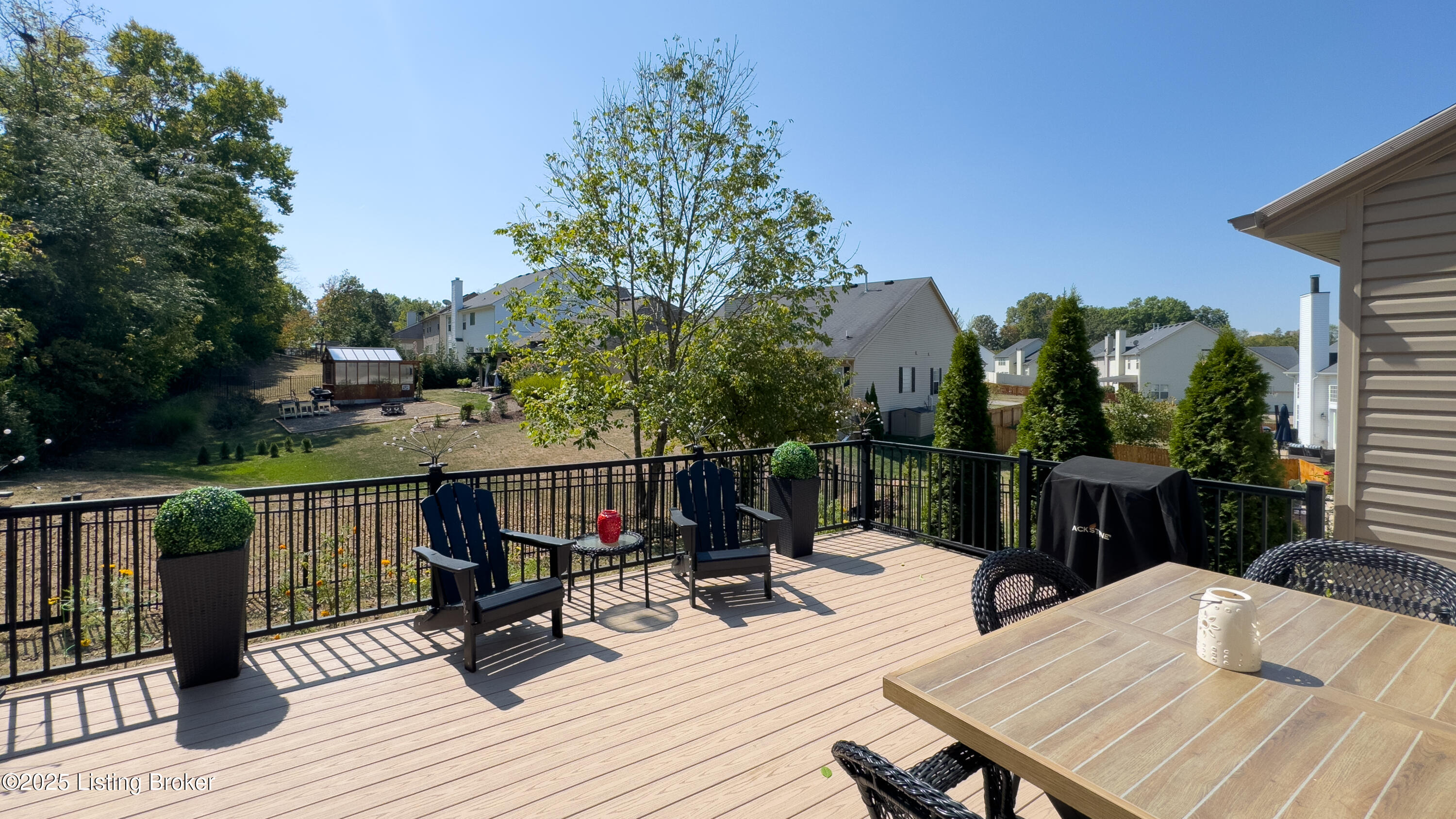 2100 Carabiner Way