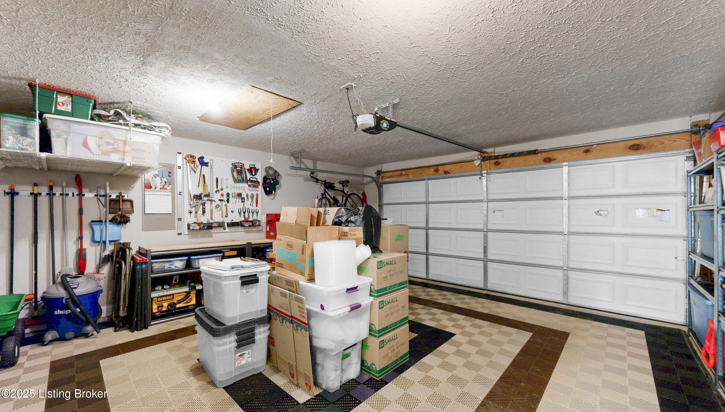 2100 Carabiner Way