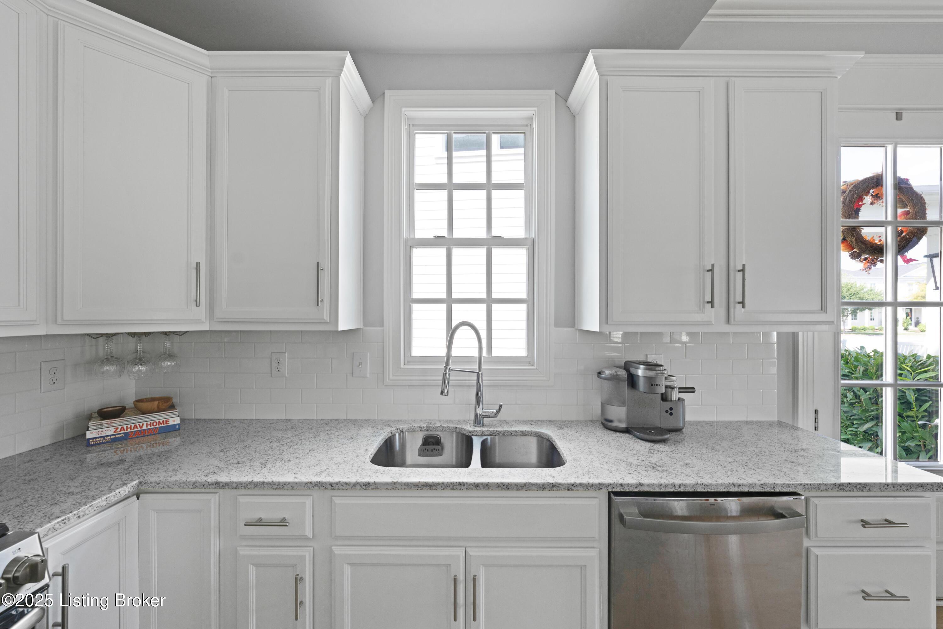 6208 Mistflower Cir 101