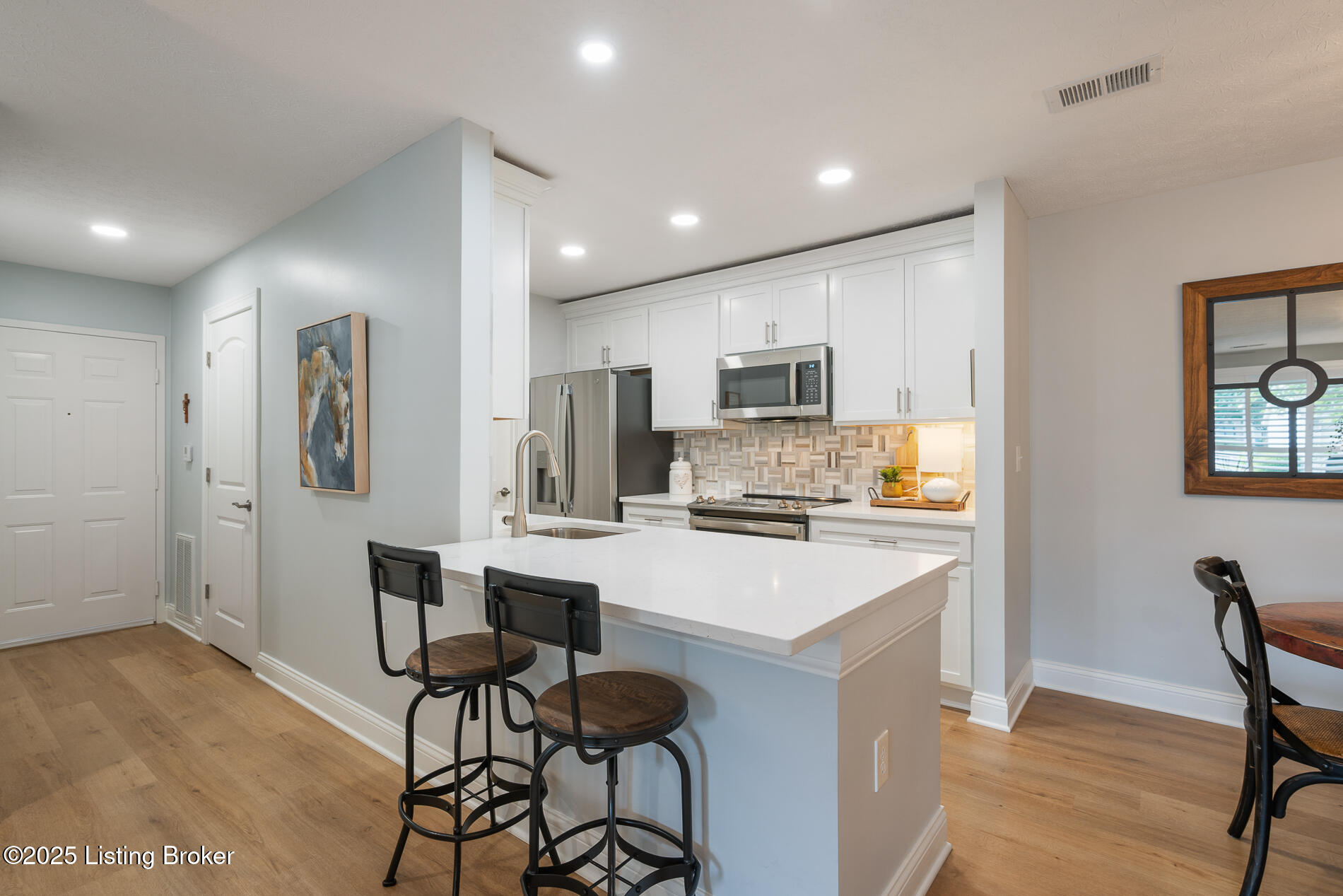 3901 Yardley Ct UNIT 103