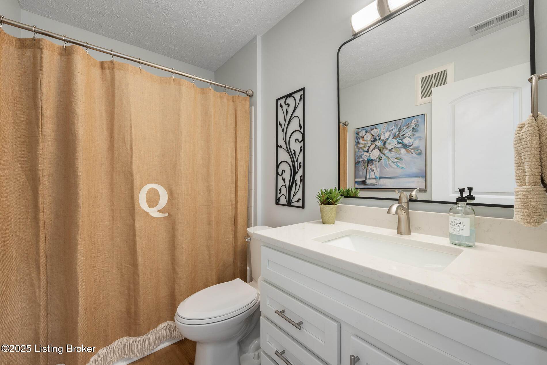 3901 Yardley Ct UNIT 103