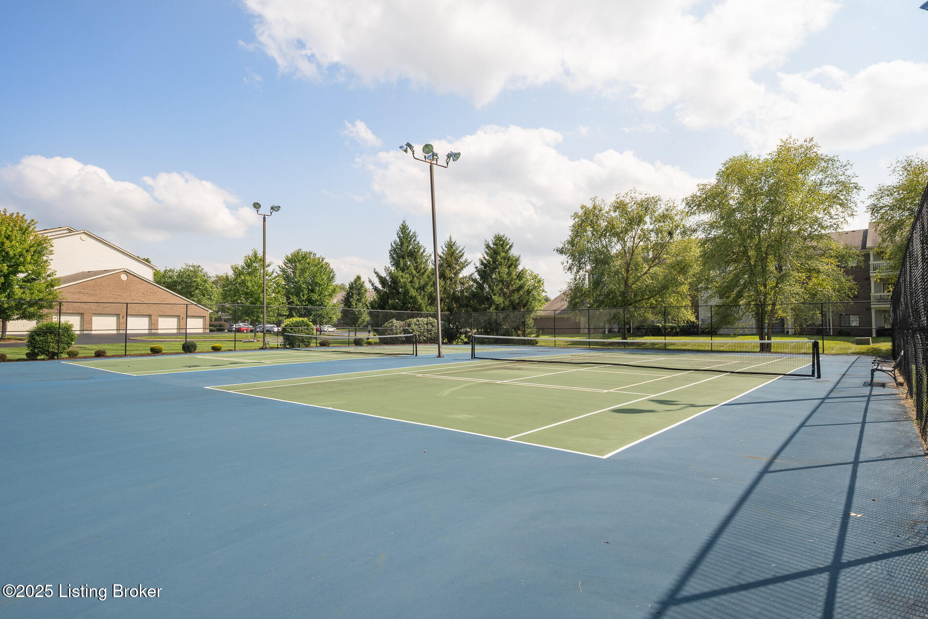 3901 Yardley Ct UNIT 103