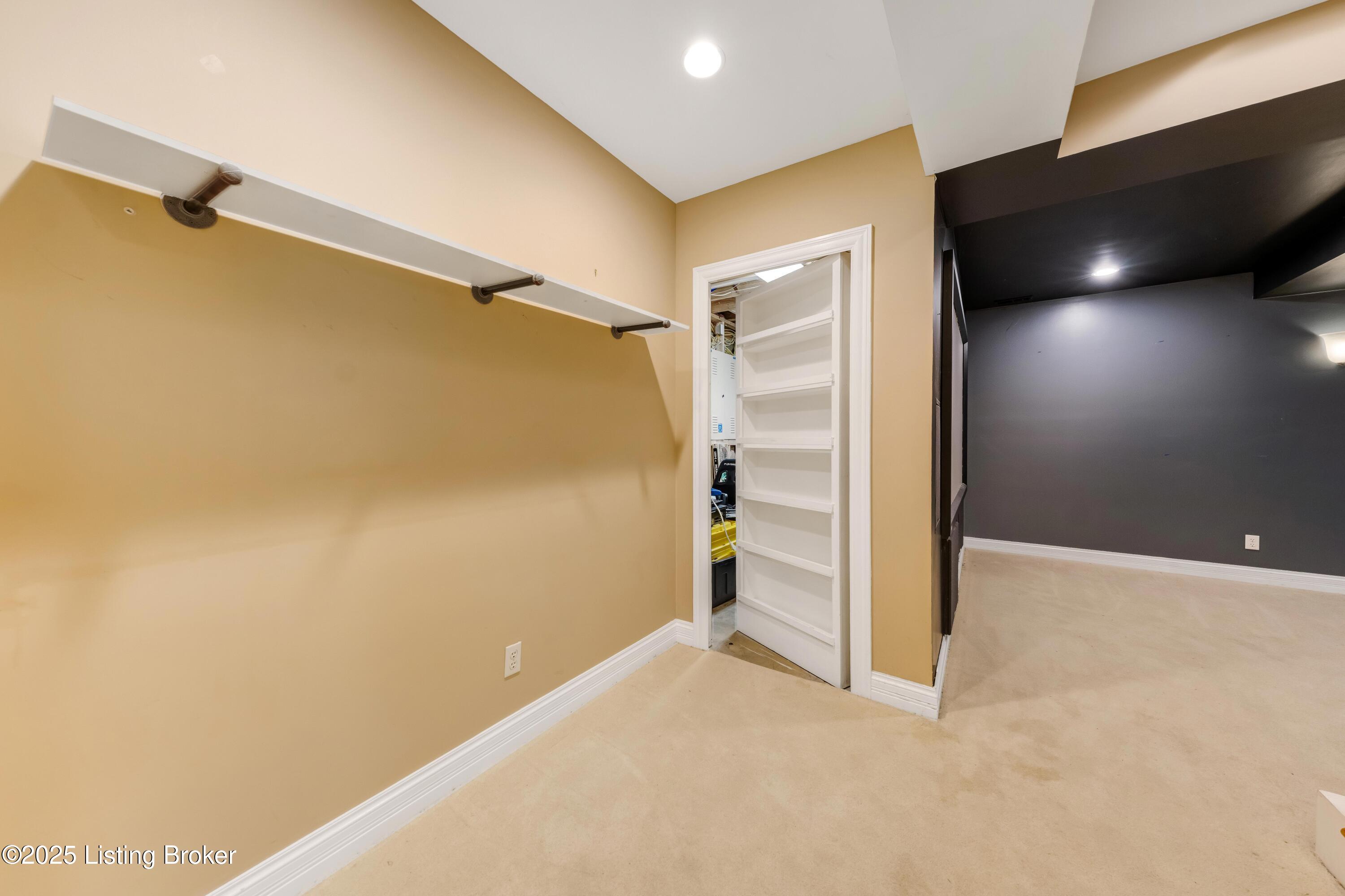 17023 Ashburton Dr
