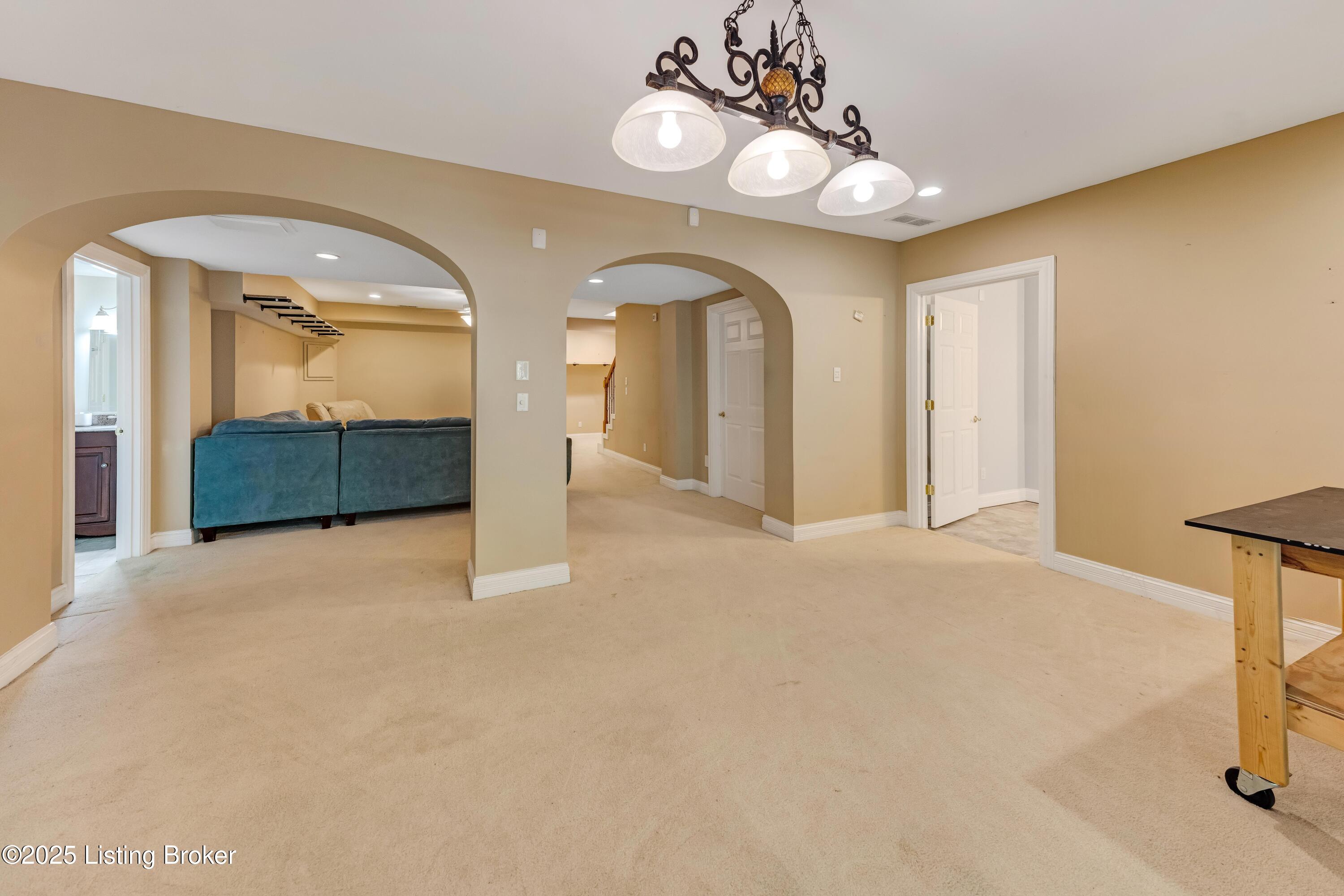 17023 Ashburton Dr