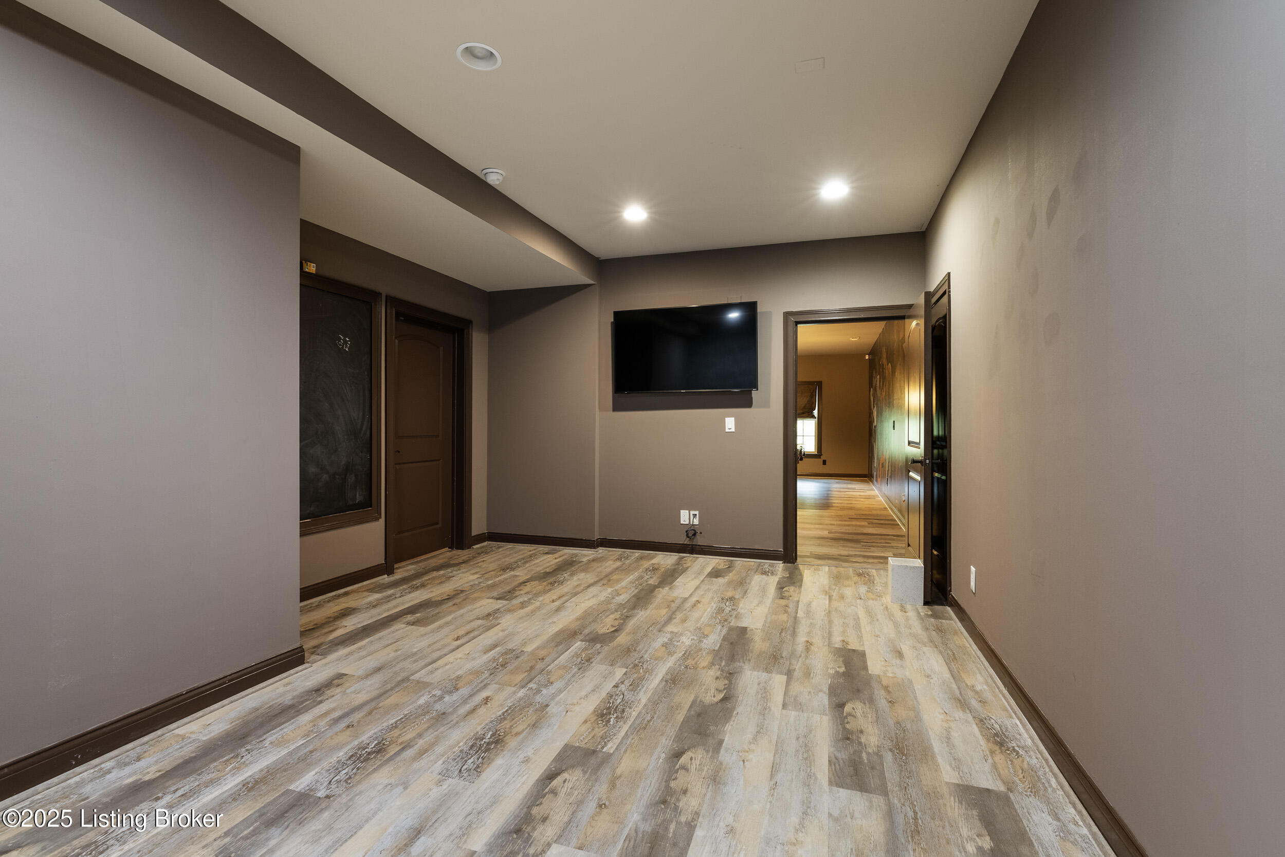 1310 Shakes View Ct