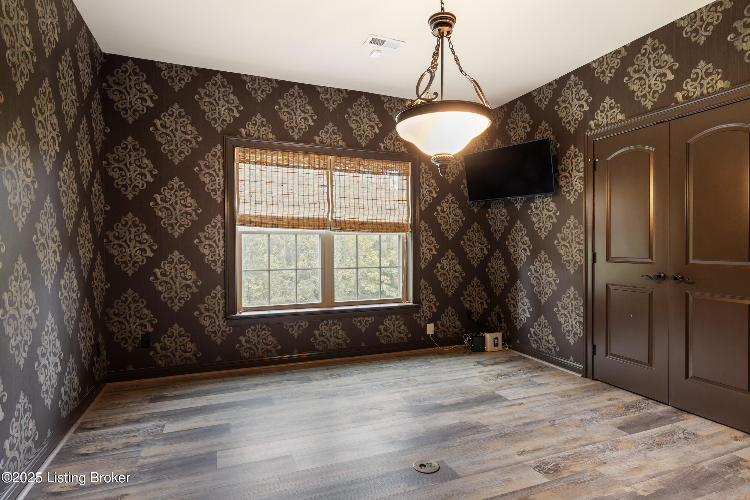 1310 Shakes View Ct