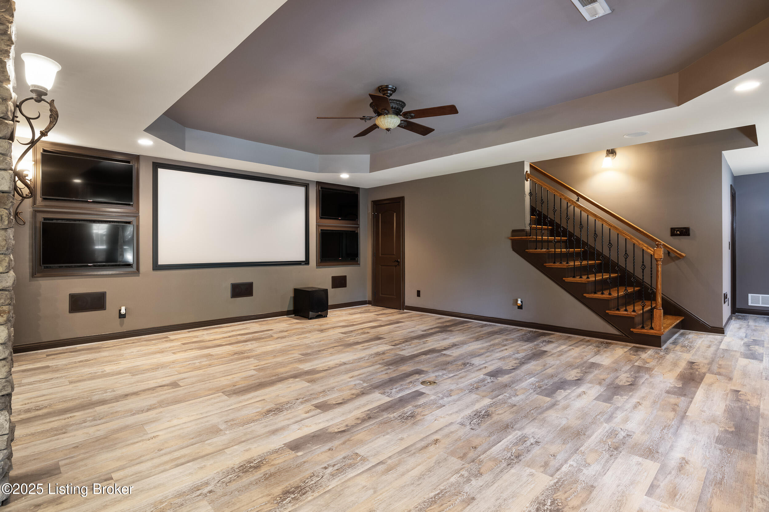 1310 Shakes View Ct