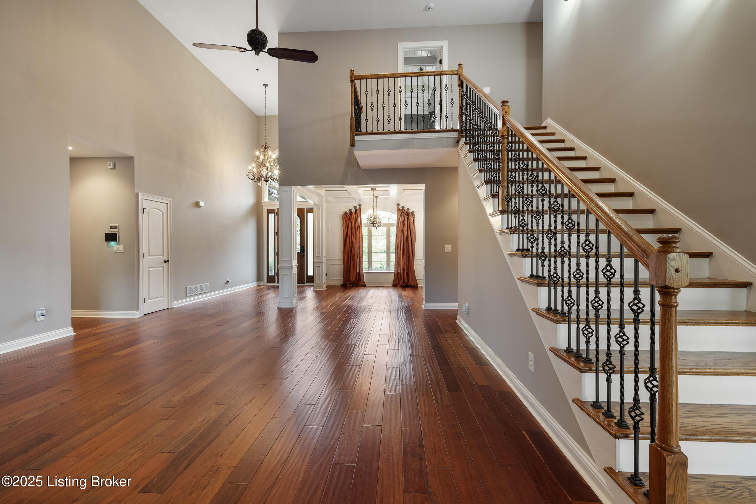 1310 Shakes View Ct