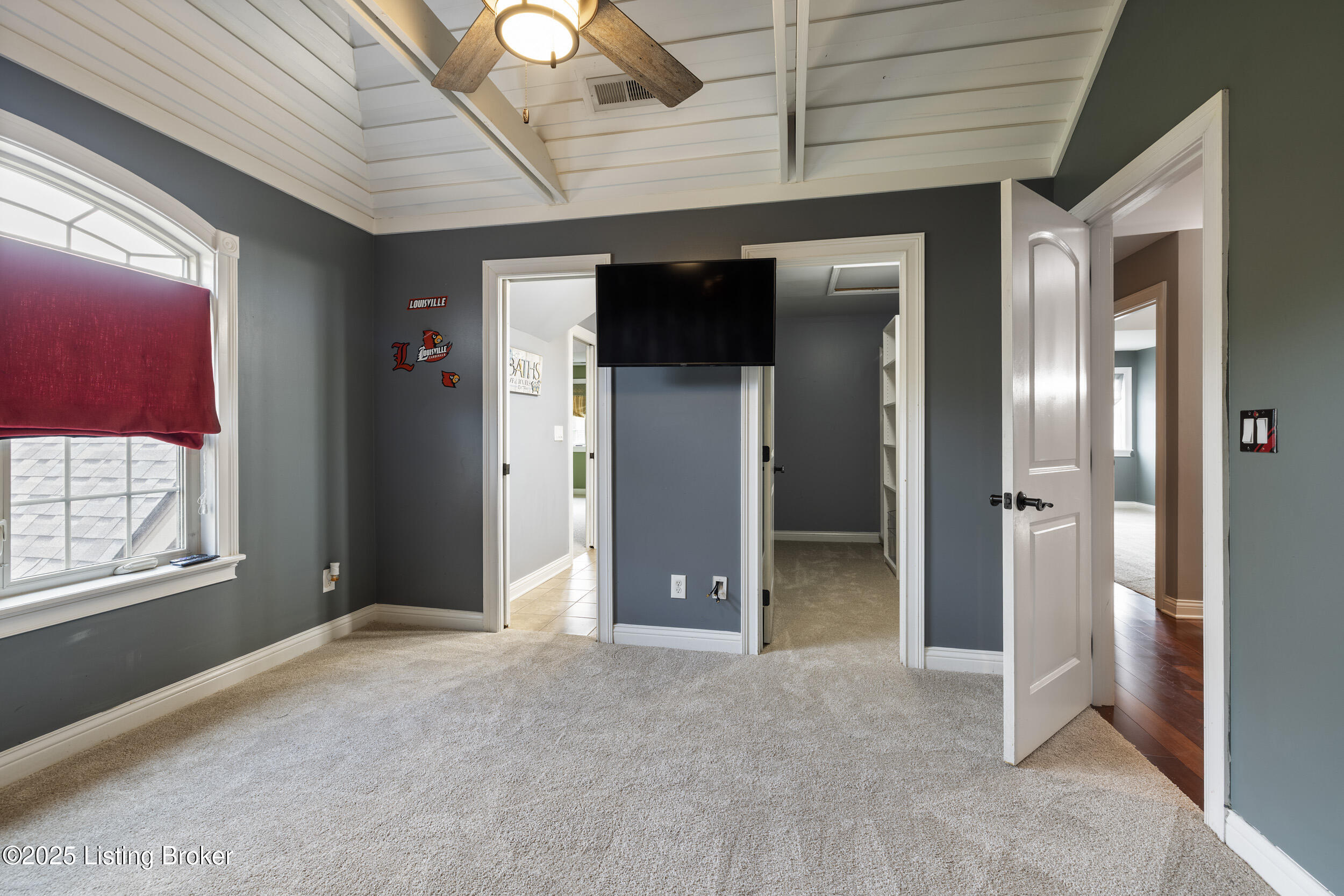1310 Shakes View Ct