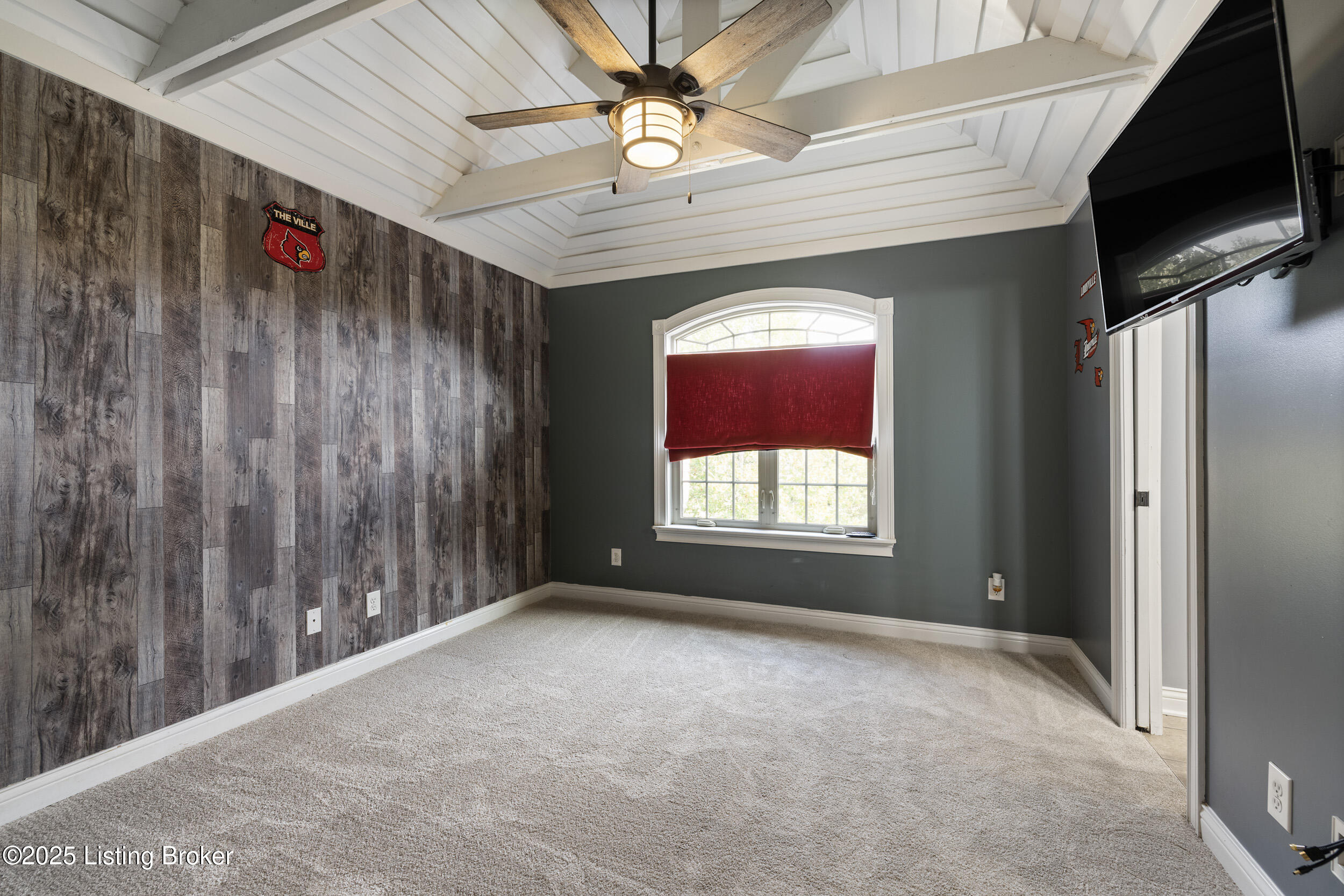 1310 Shakes View Ct
