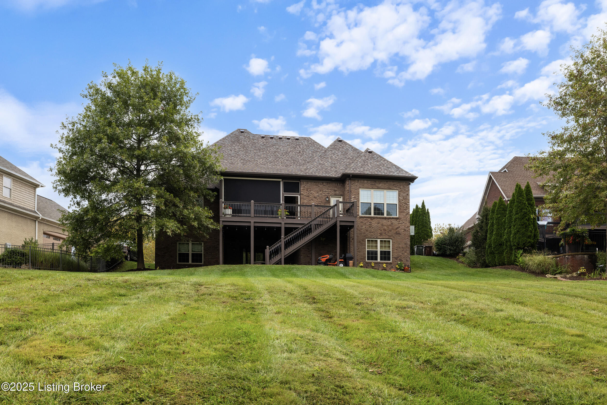 1310 Shakes View Ct