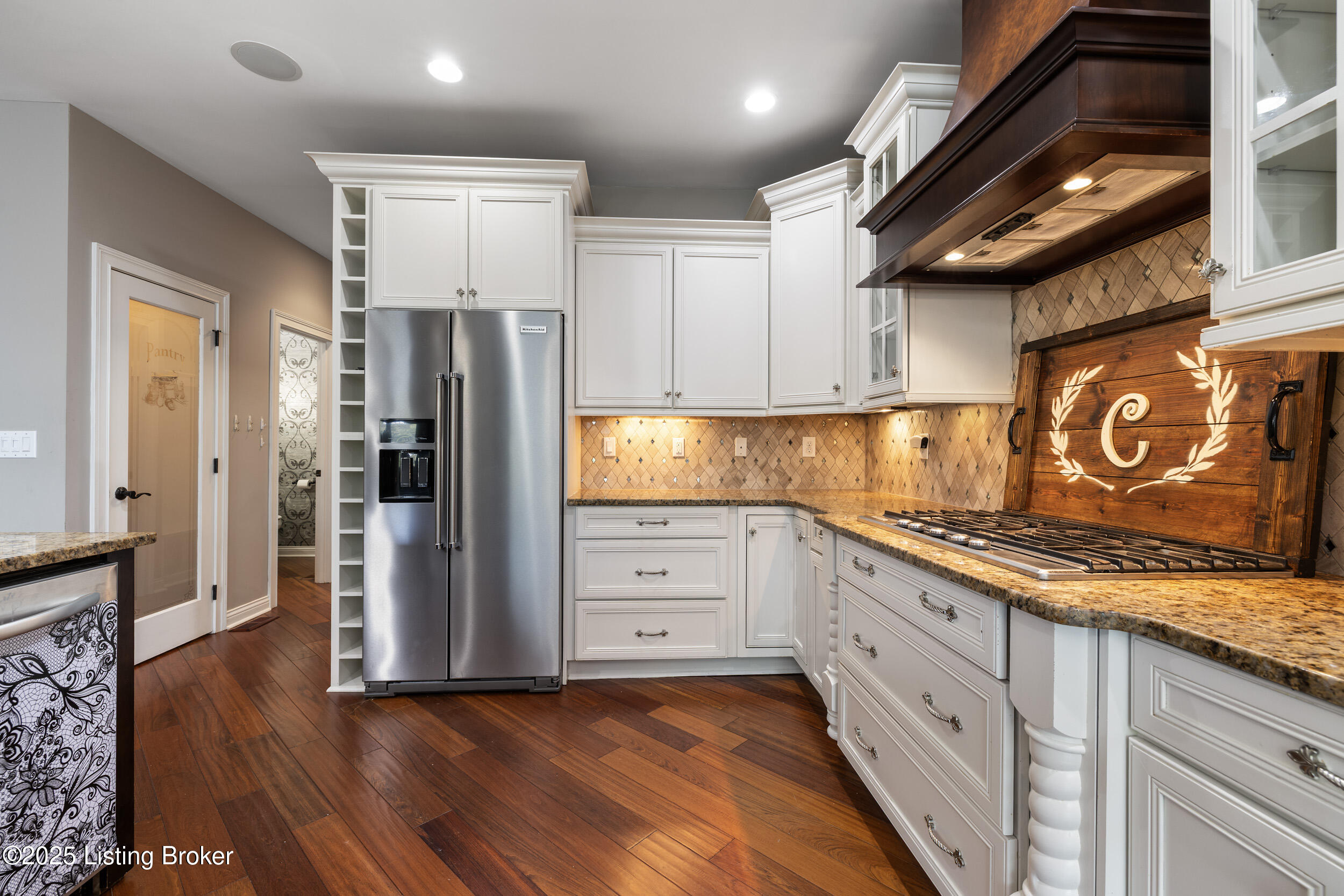 1310 Shakes View Ct