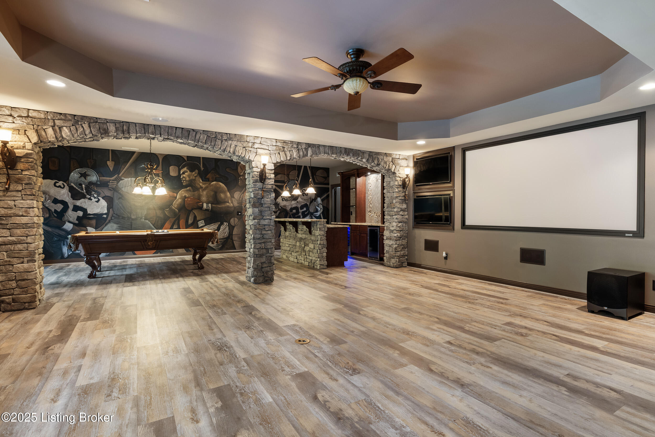 1310 Shakes View Ct
