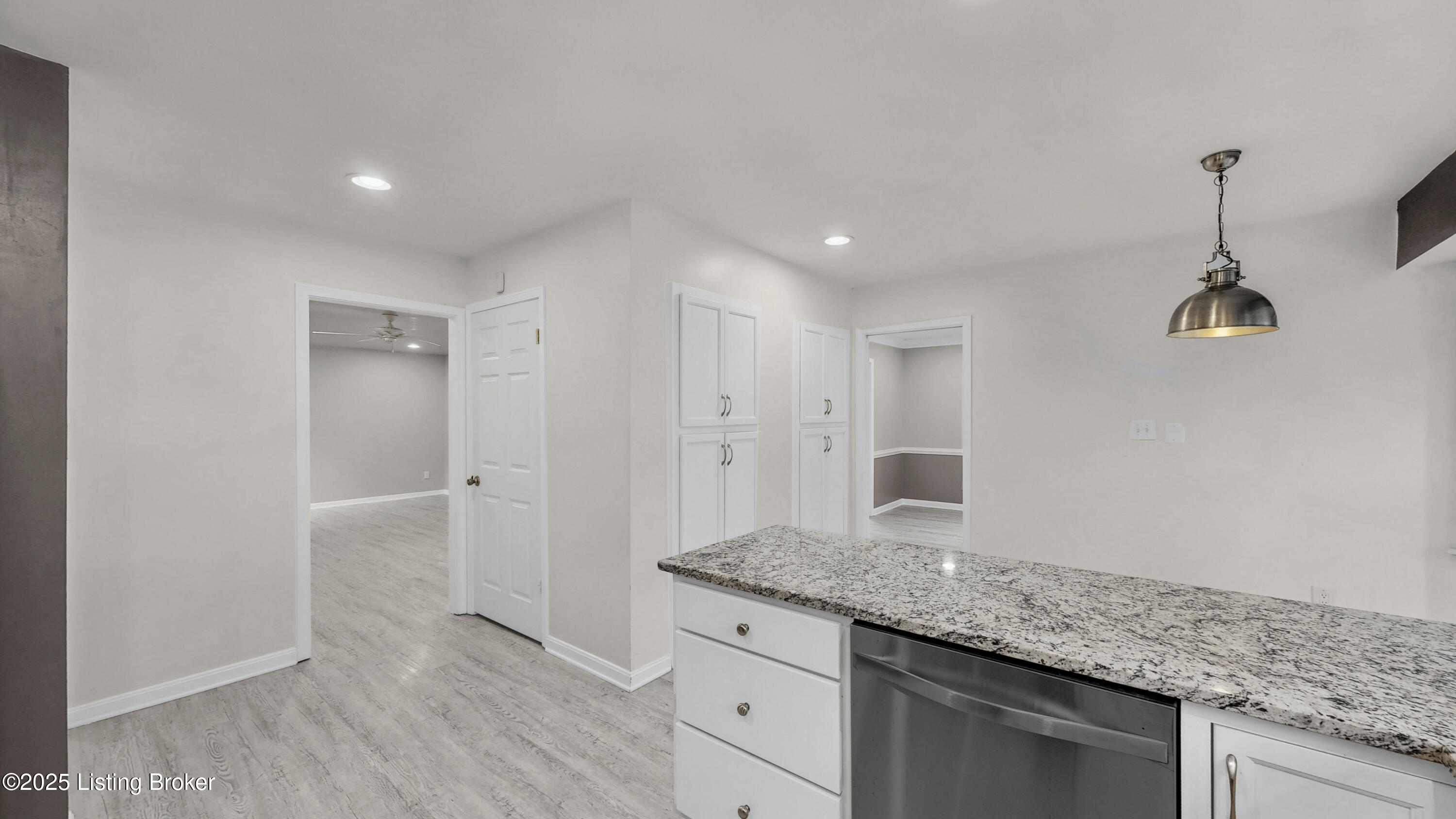 13015 Pine Hill Ct