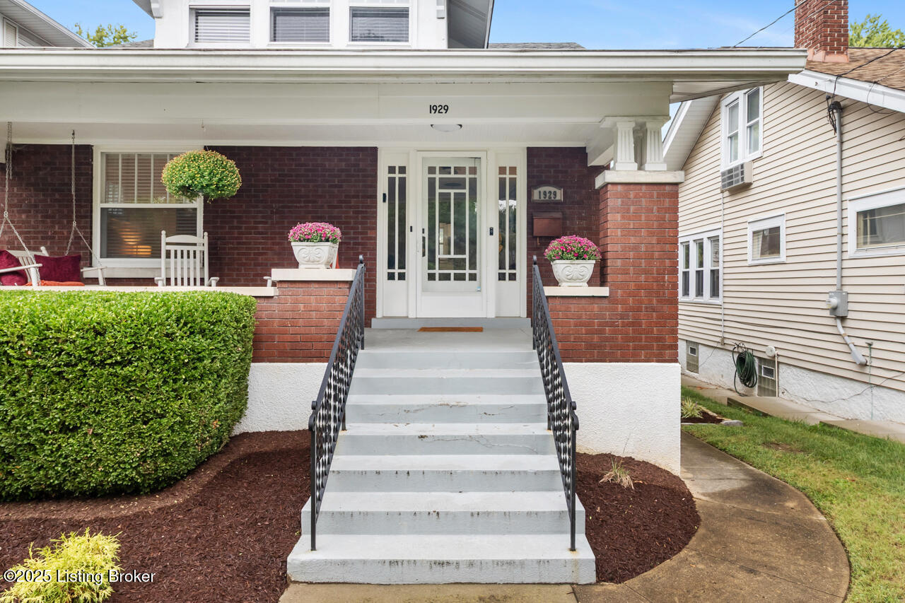 1929 Richmond Dr