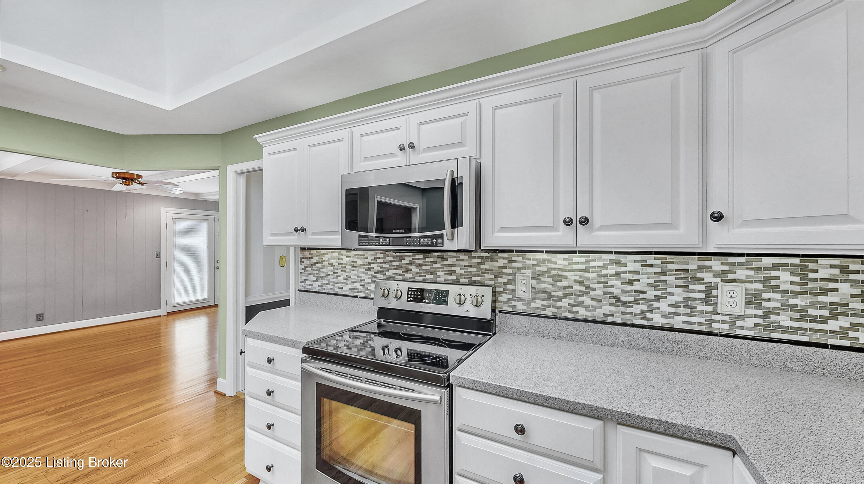1204 Wellington Pl