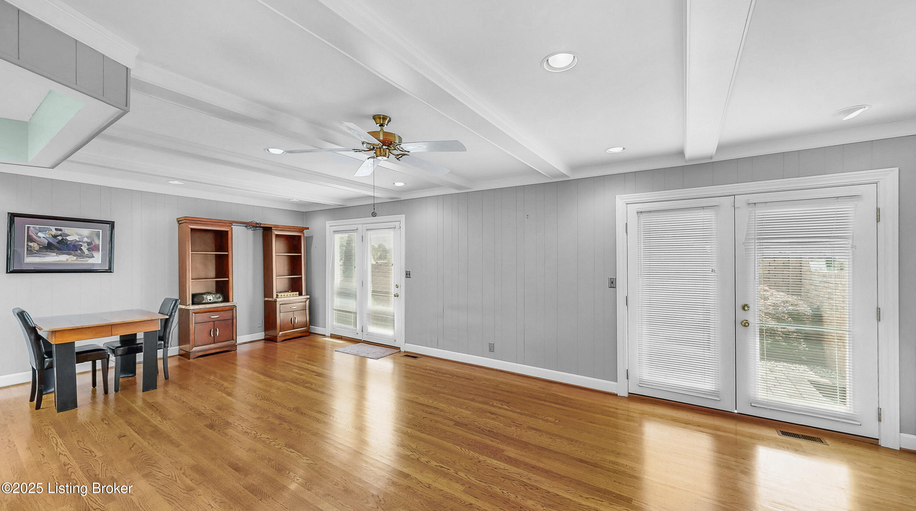 1204 Wellington Pl