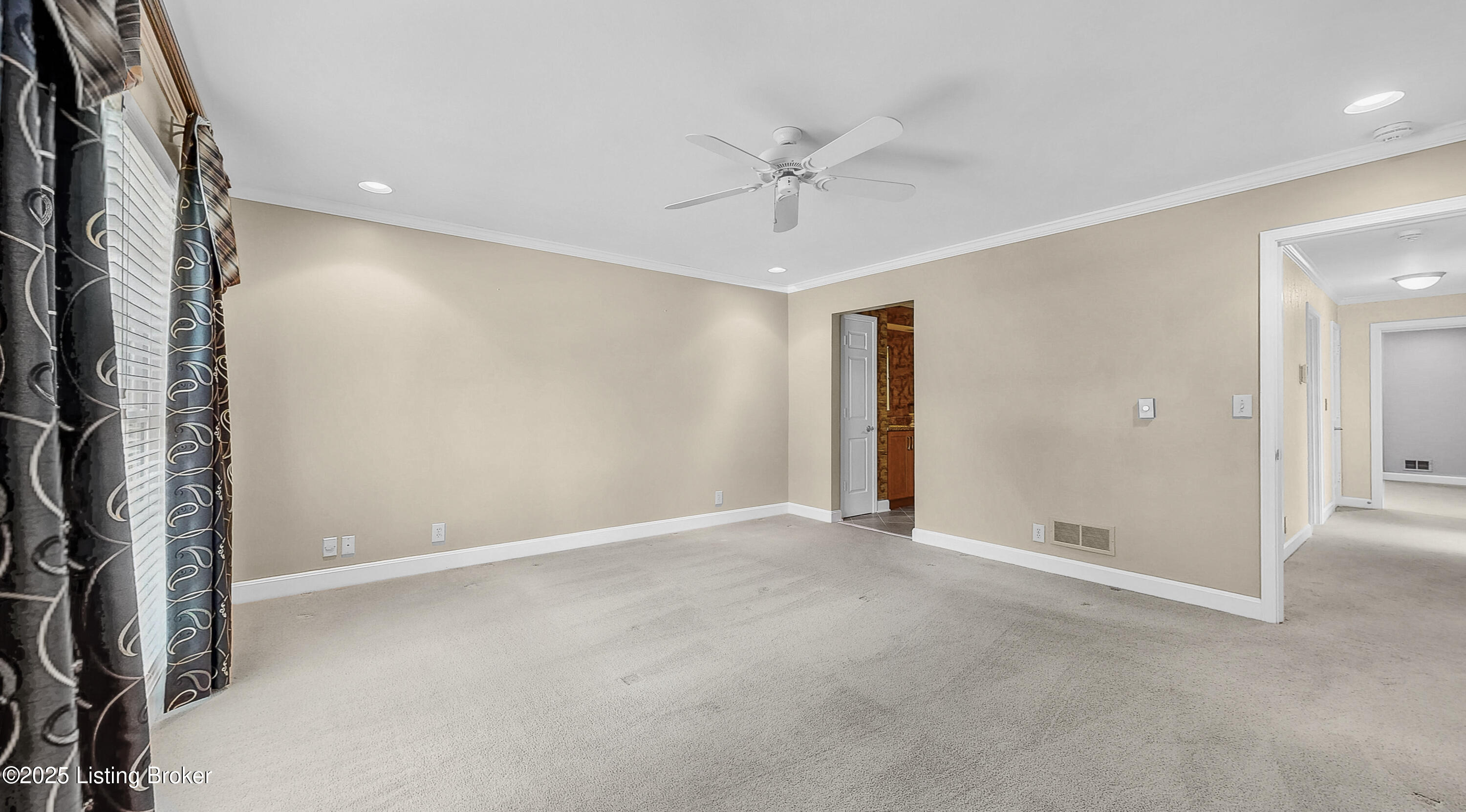 1204 Wellington Pl