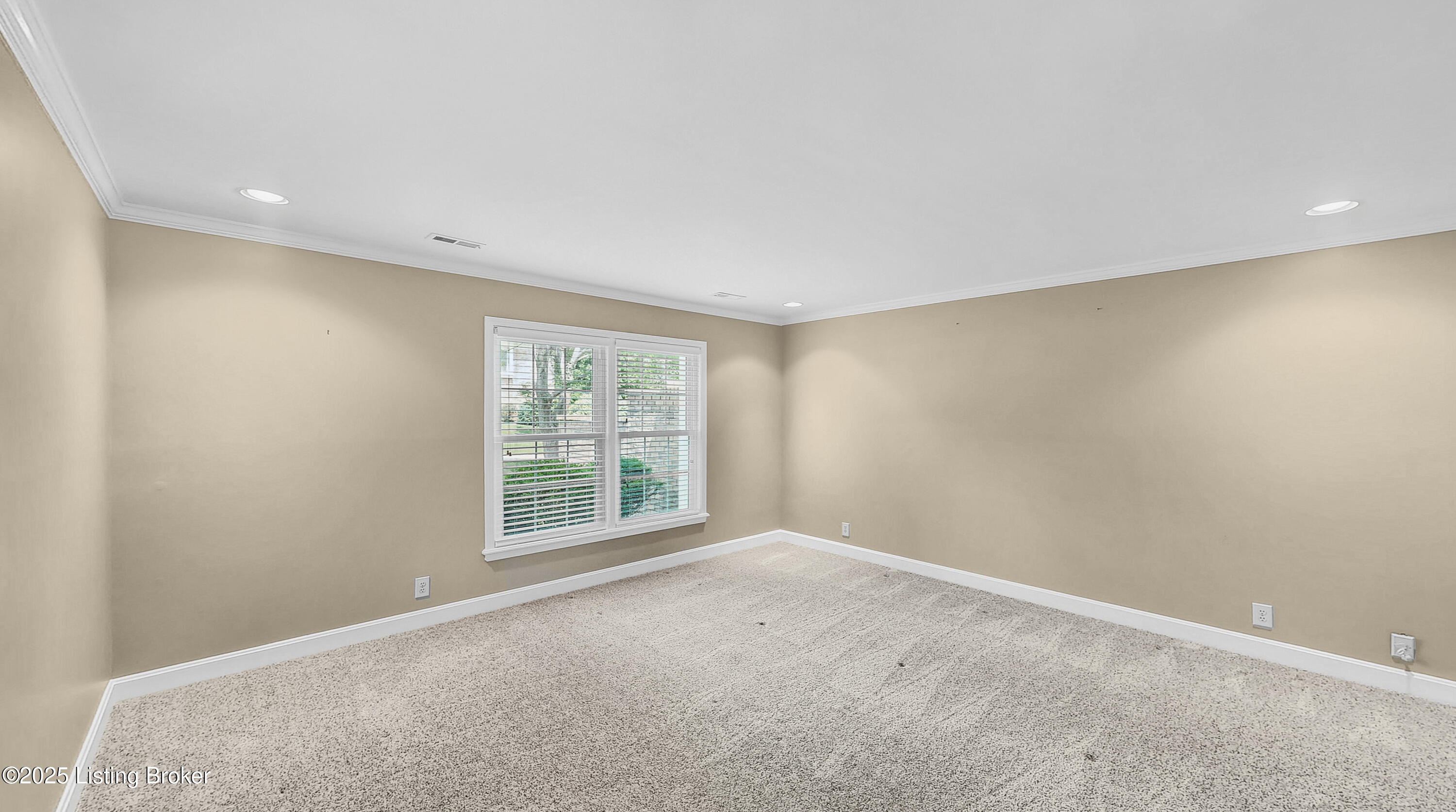 1204 Wellington Pl