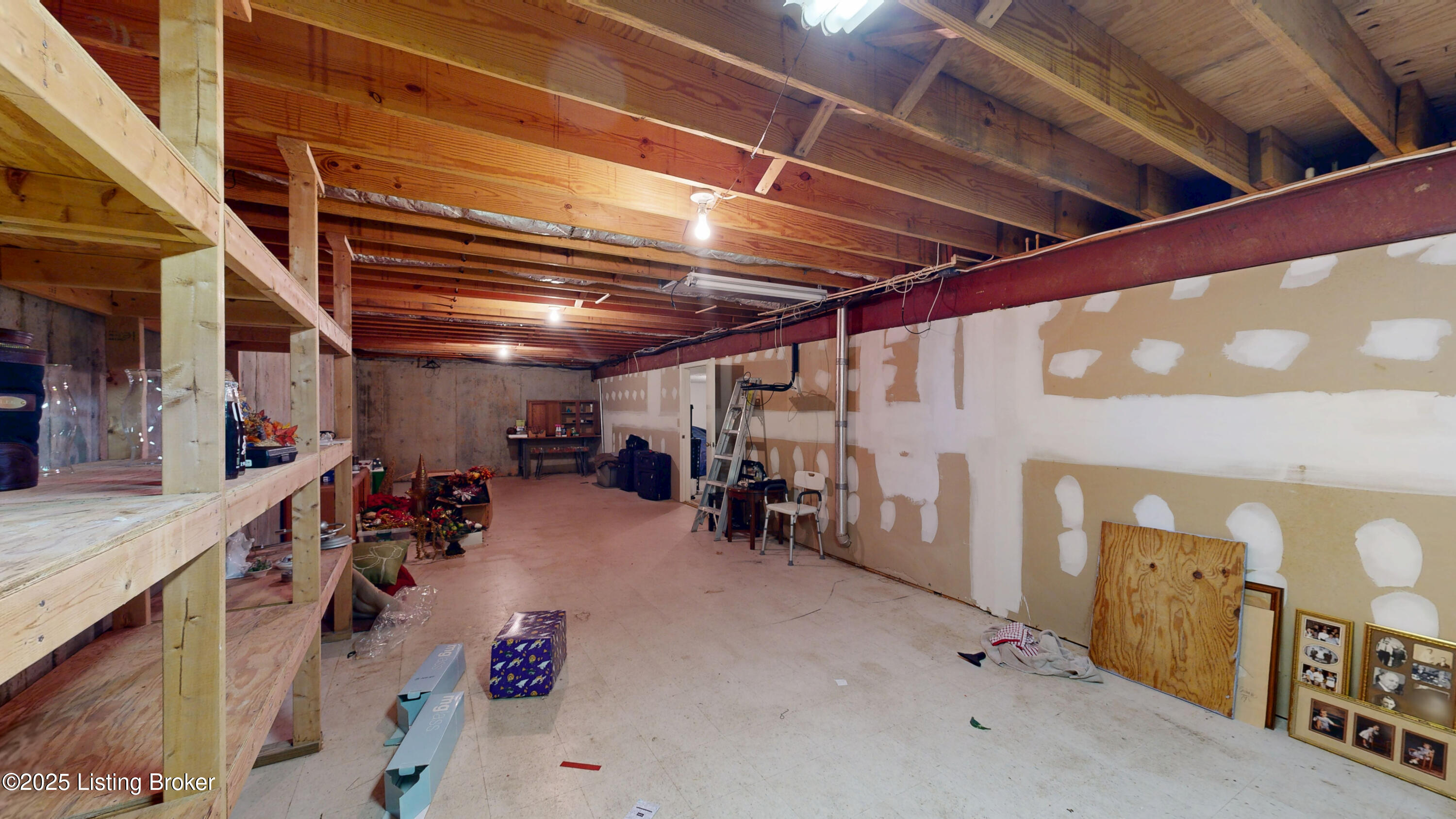 1204 Wellington Pl