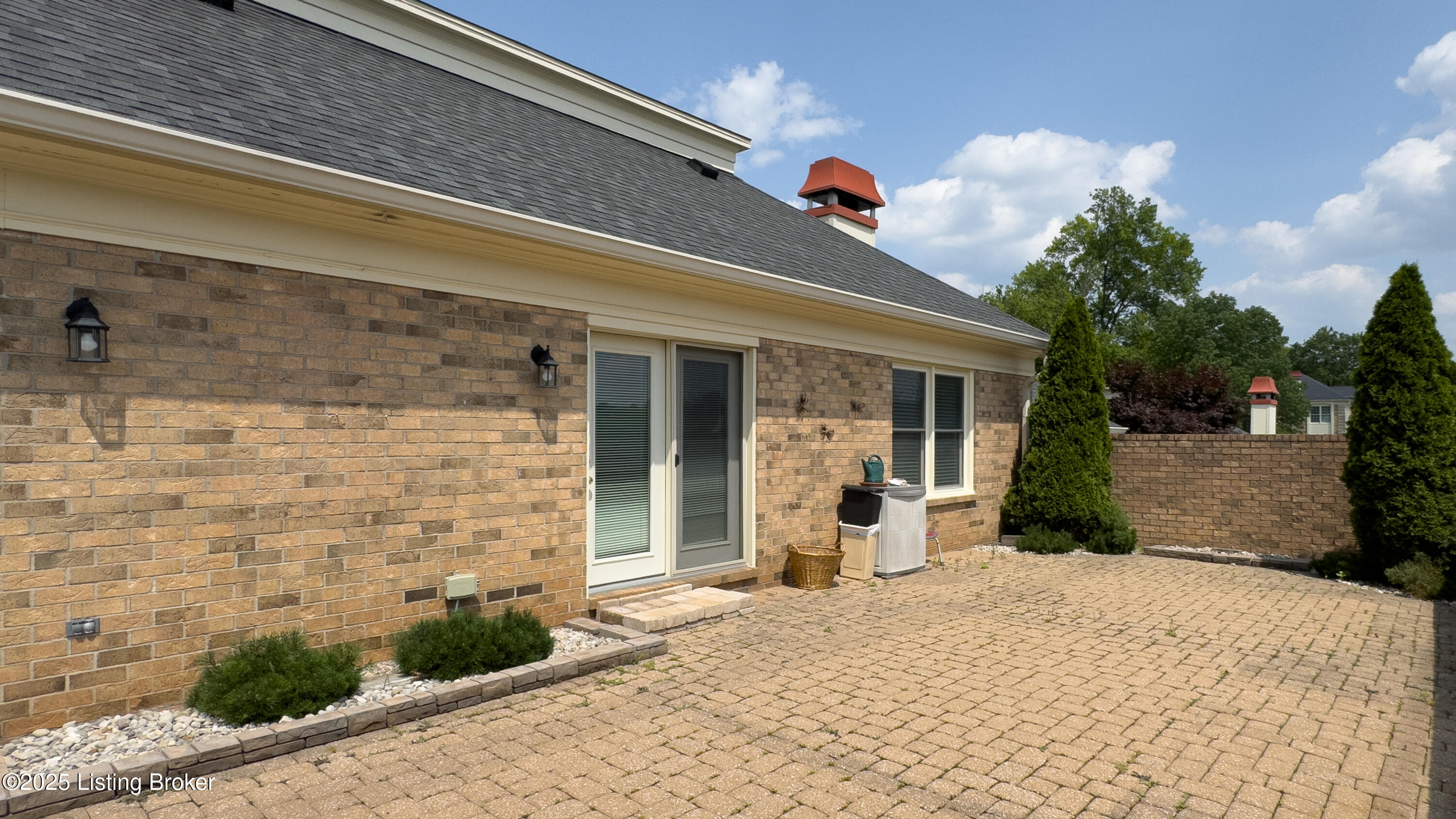 1204 Wellington Pl