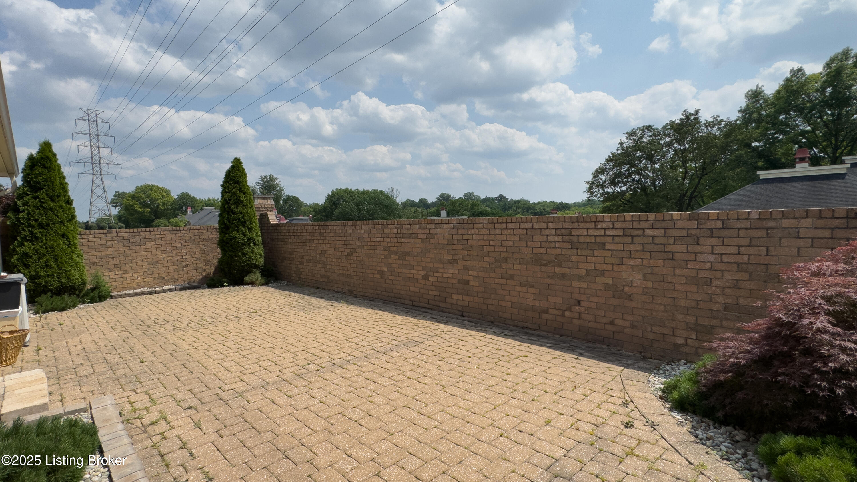 1204 Wellington Pl