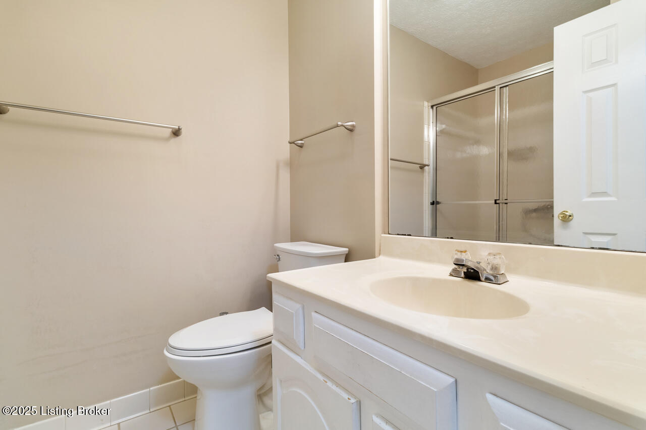 3011 Parkstone Ct