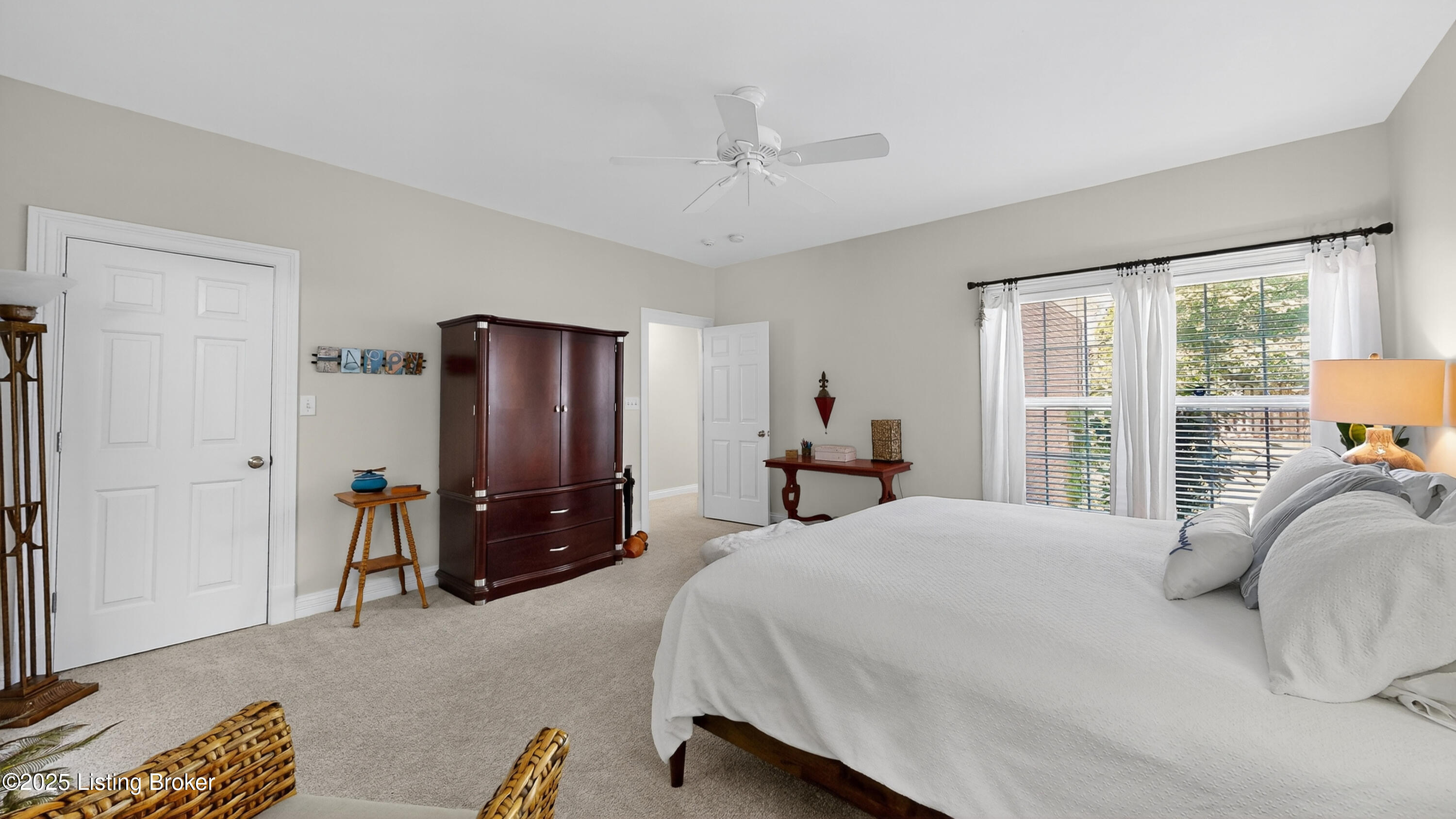 13613 ARBOR CREST Cir