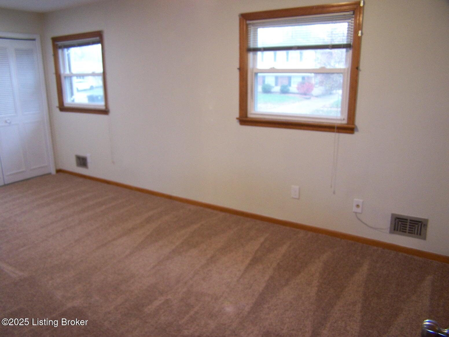 1051 Franelm Rd