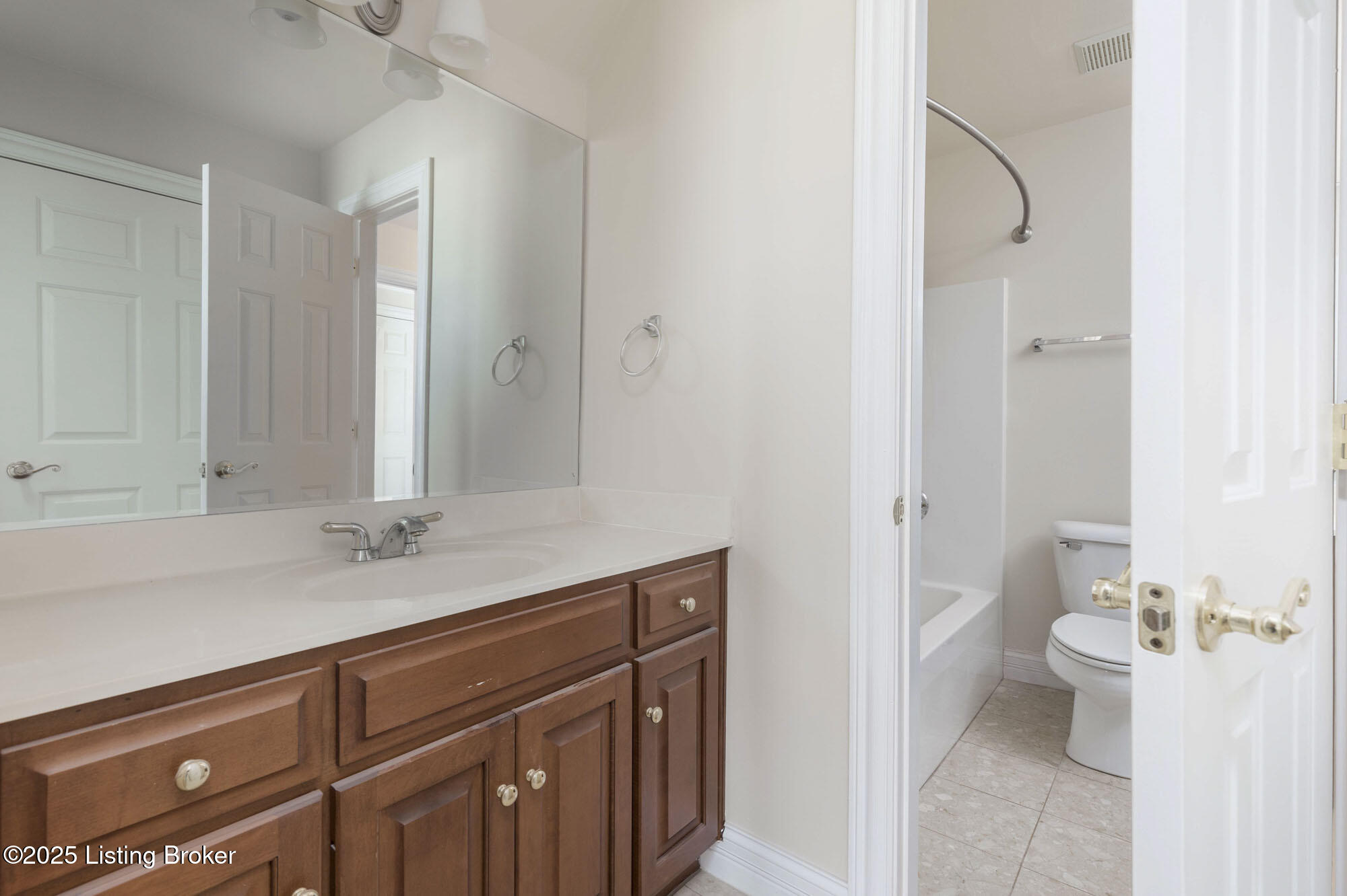 14605 Cressington Cir
