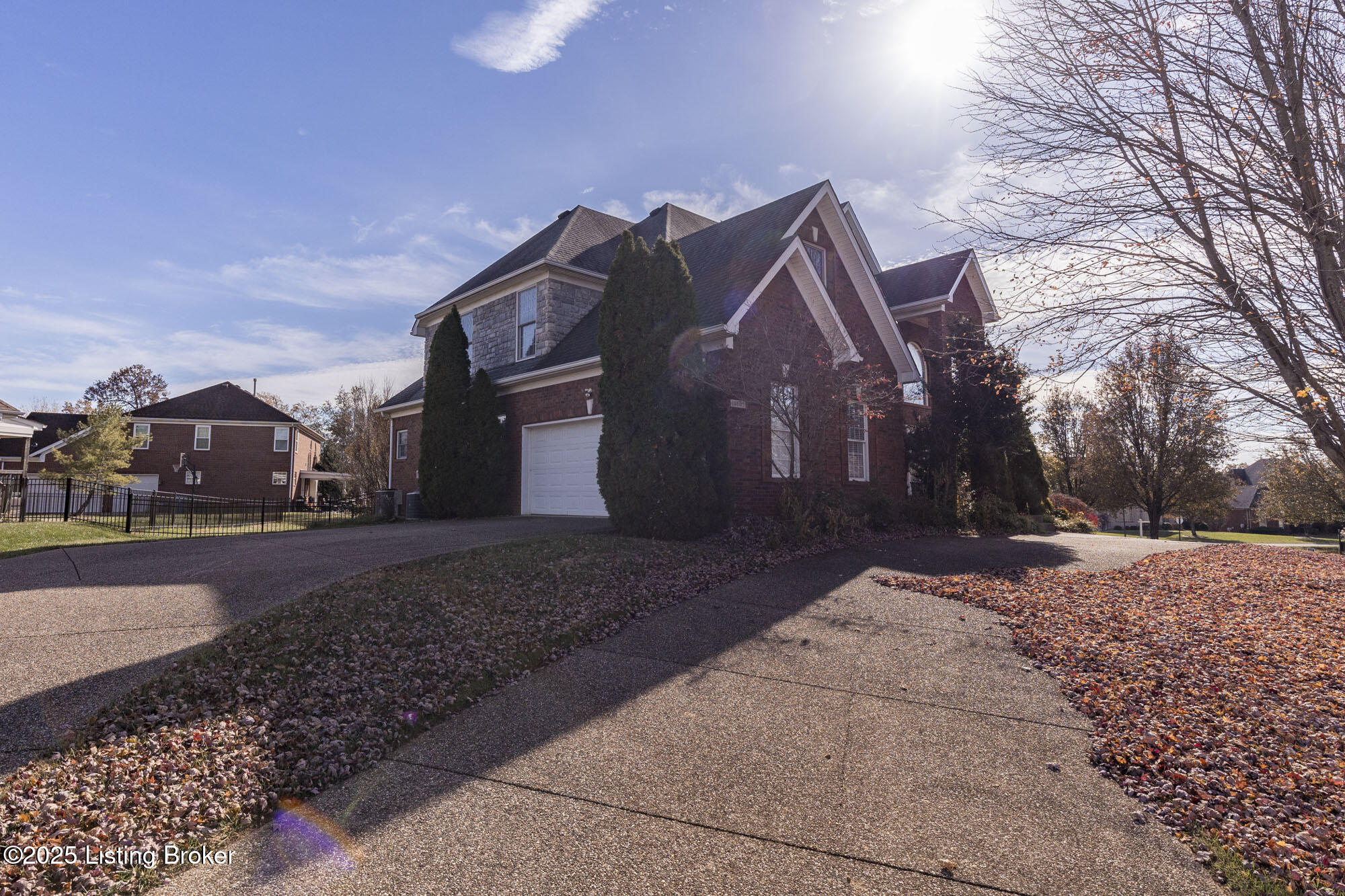 14605 Cressington Cir