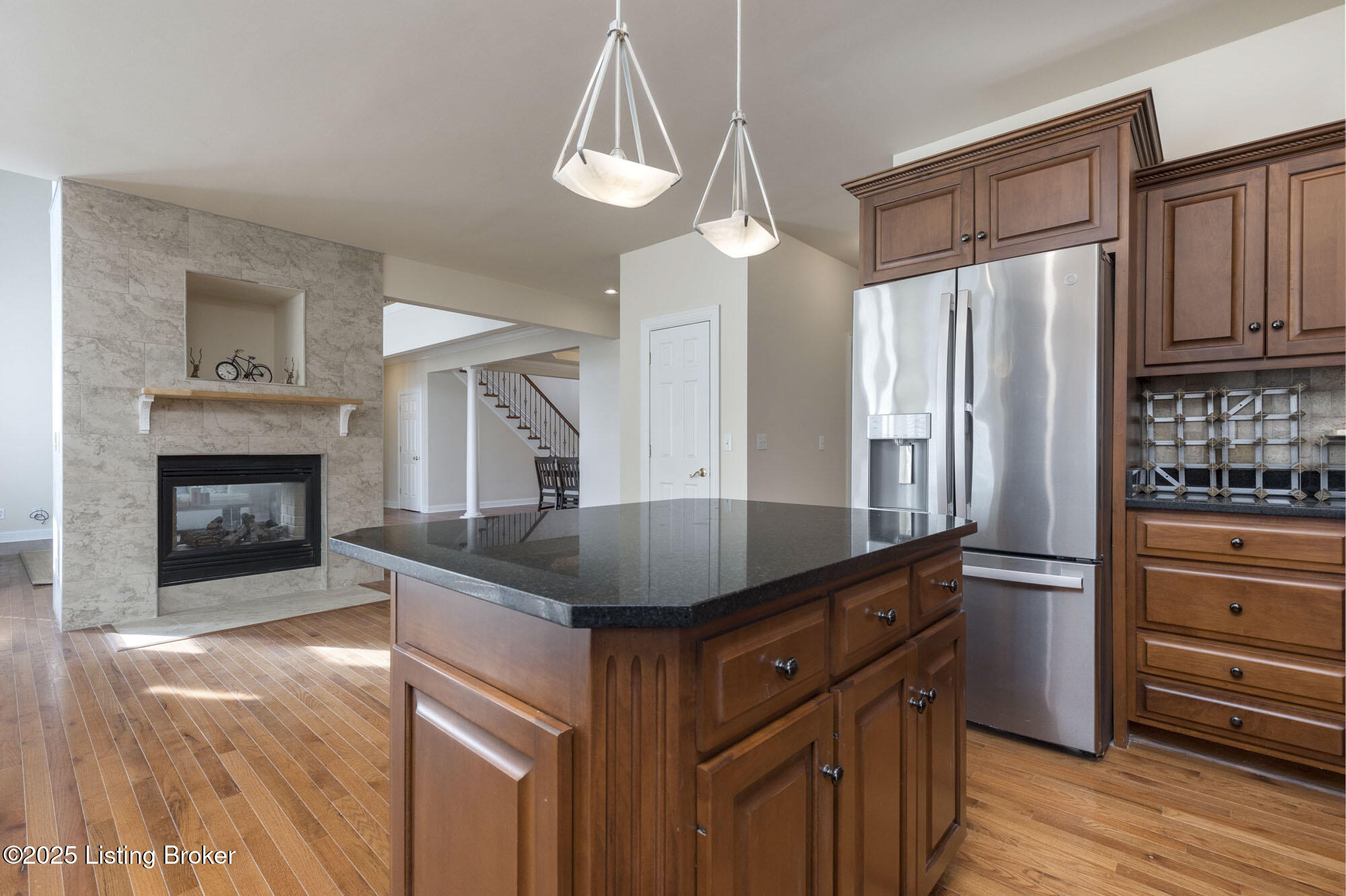 14605 Cressington Cir