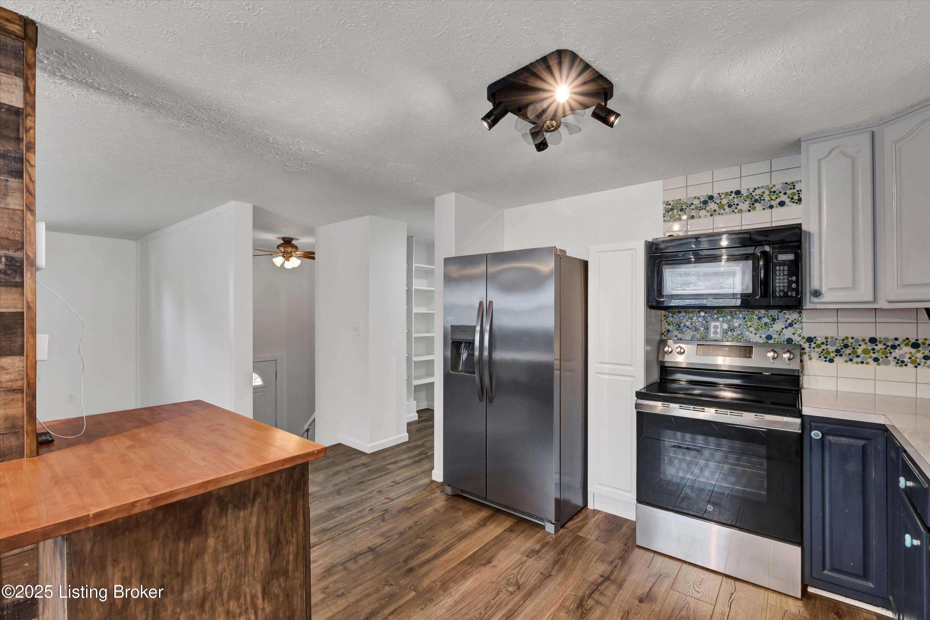 8601 Gamekeeper Ct