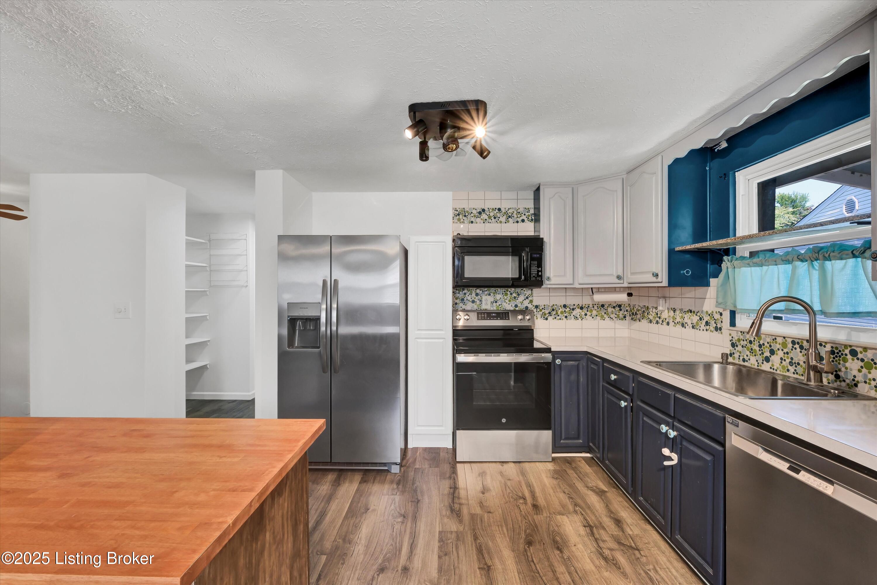 8601 Gamekeeper Ct